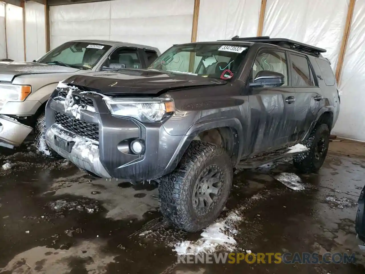 2 Фотография поврежденного автомобиля JTEBU5JR0K5659351 TOYOTA 4RUNNER 2019