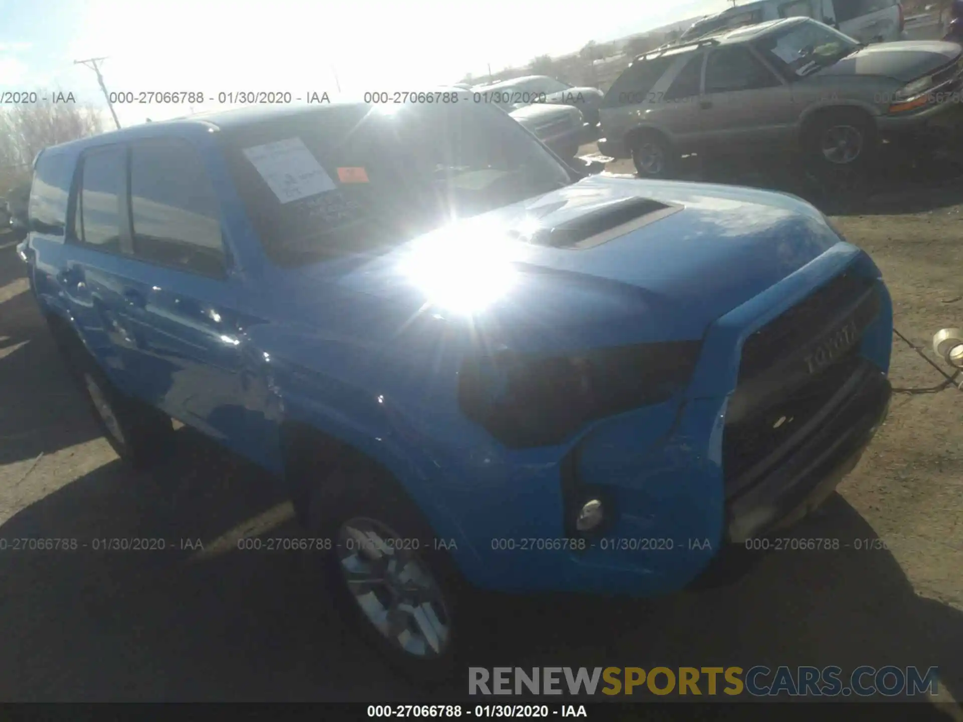 1 Photograph of a damaged car JTEBU5JR0K5665733 TOYOTA 4RUNNER 2019