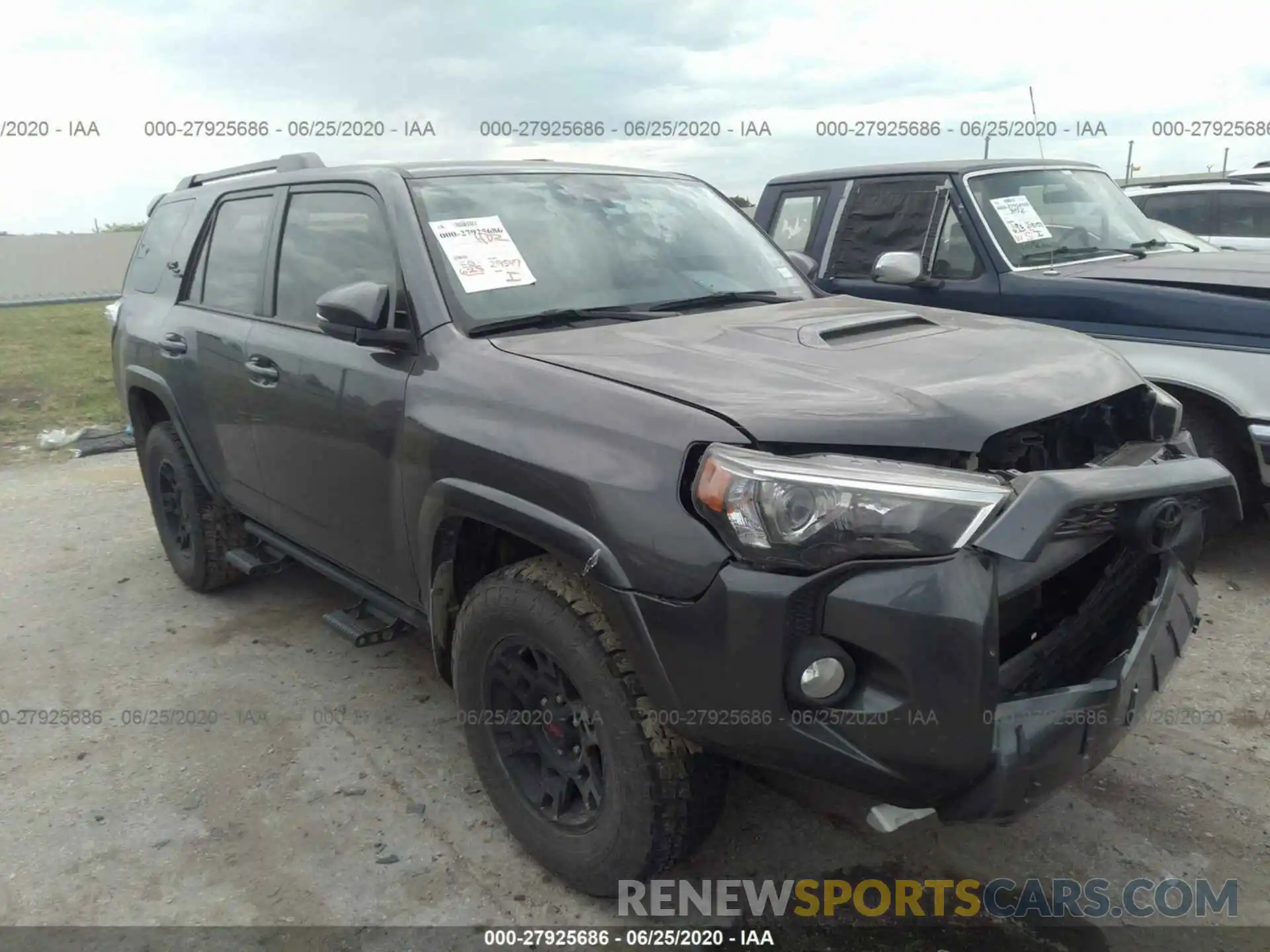 1 Photograph of a damaged car JTEBU5JR0K5671189 TOYOTA 4RUNNER 2019