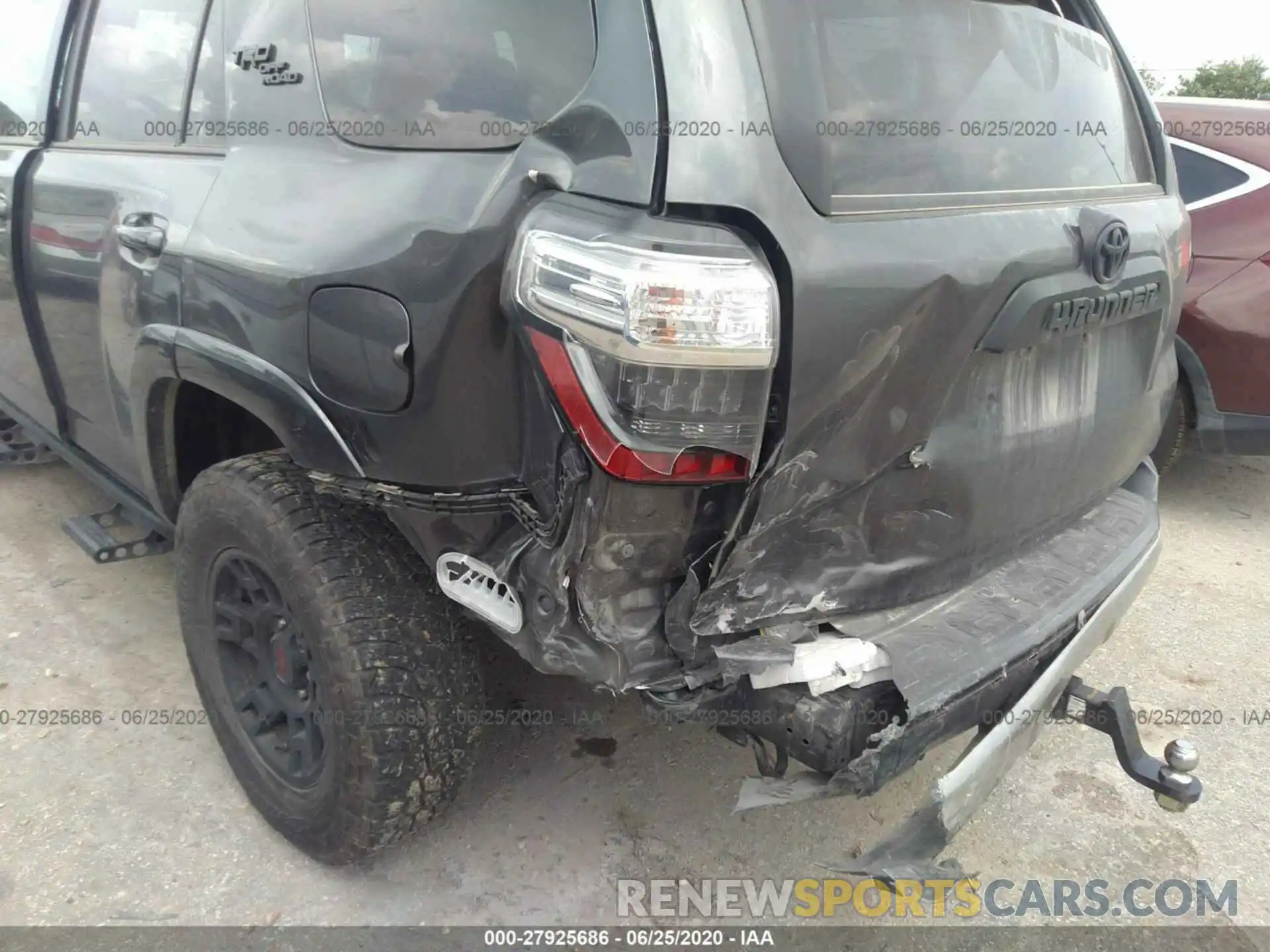 6 Фотография поврежденного автомобиля JTEBU5JR0K5671189 TOYOTA 4RUNNER 2019