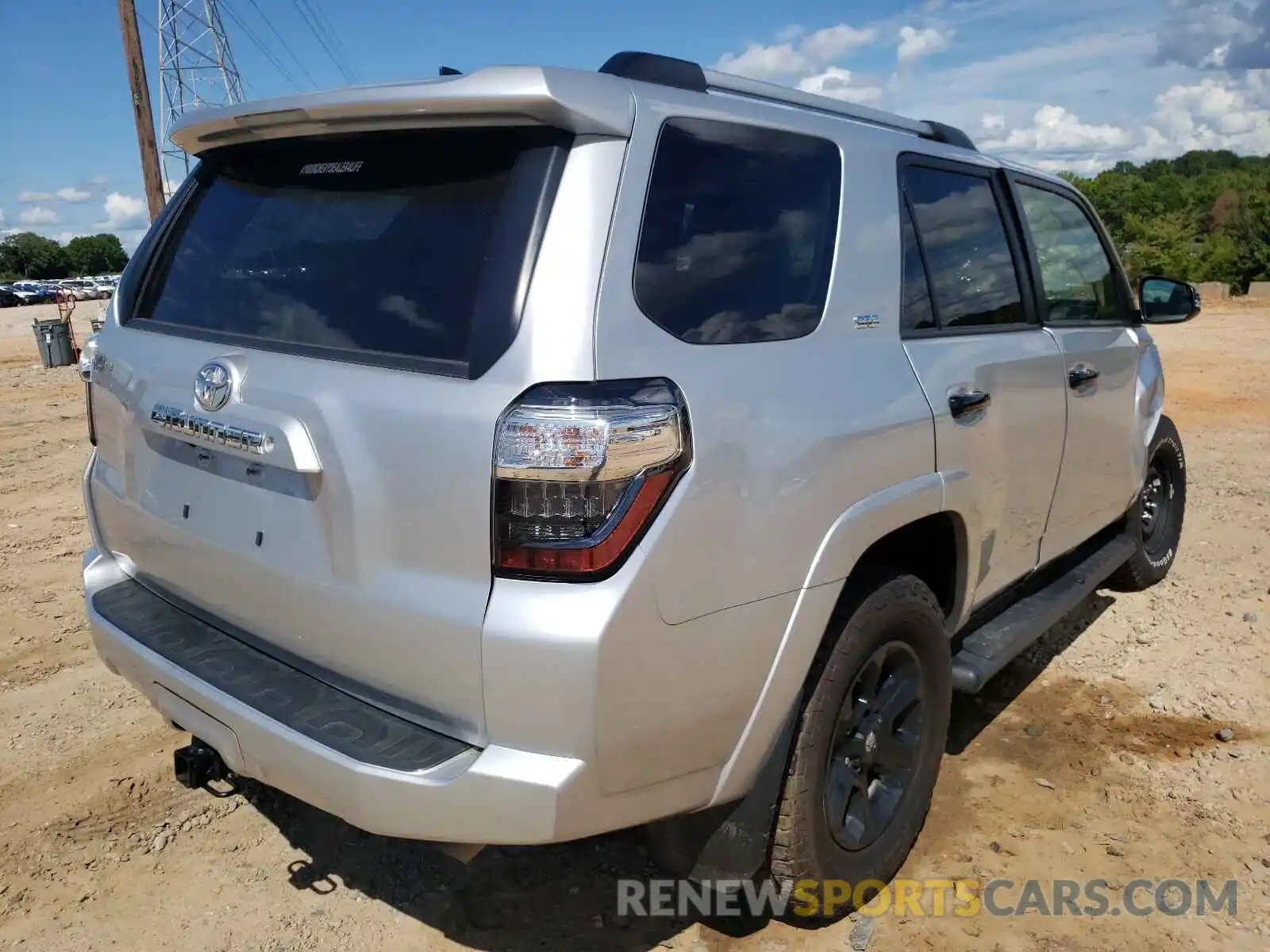 4 Фотография поврежденного автомобиля JTEBU5JR0K5672505 TOYOTA 4RUNNER 2019