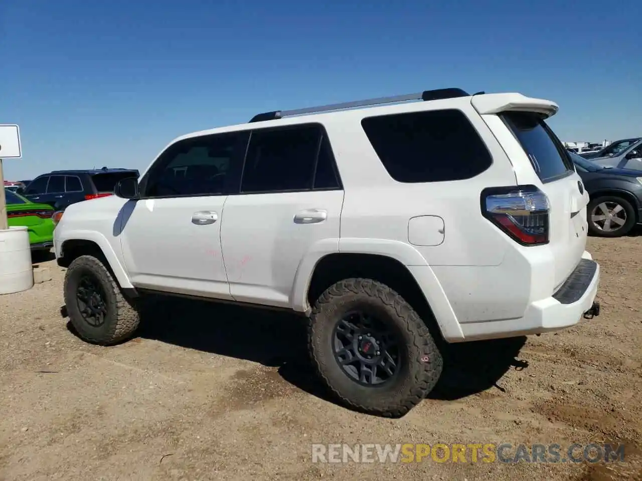 2 Photograph of a damaged car JTEBU5JR0K5676229 TOYOTA 4RUNNER 2019