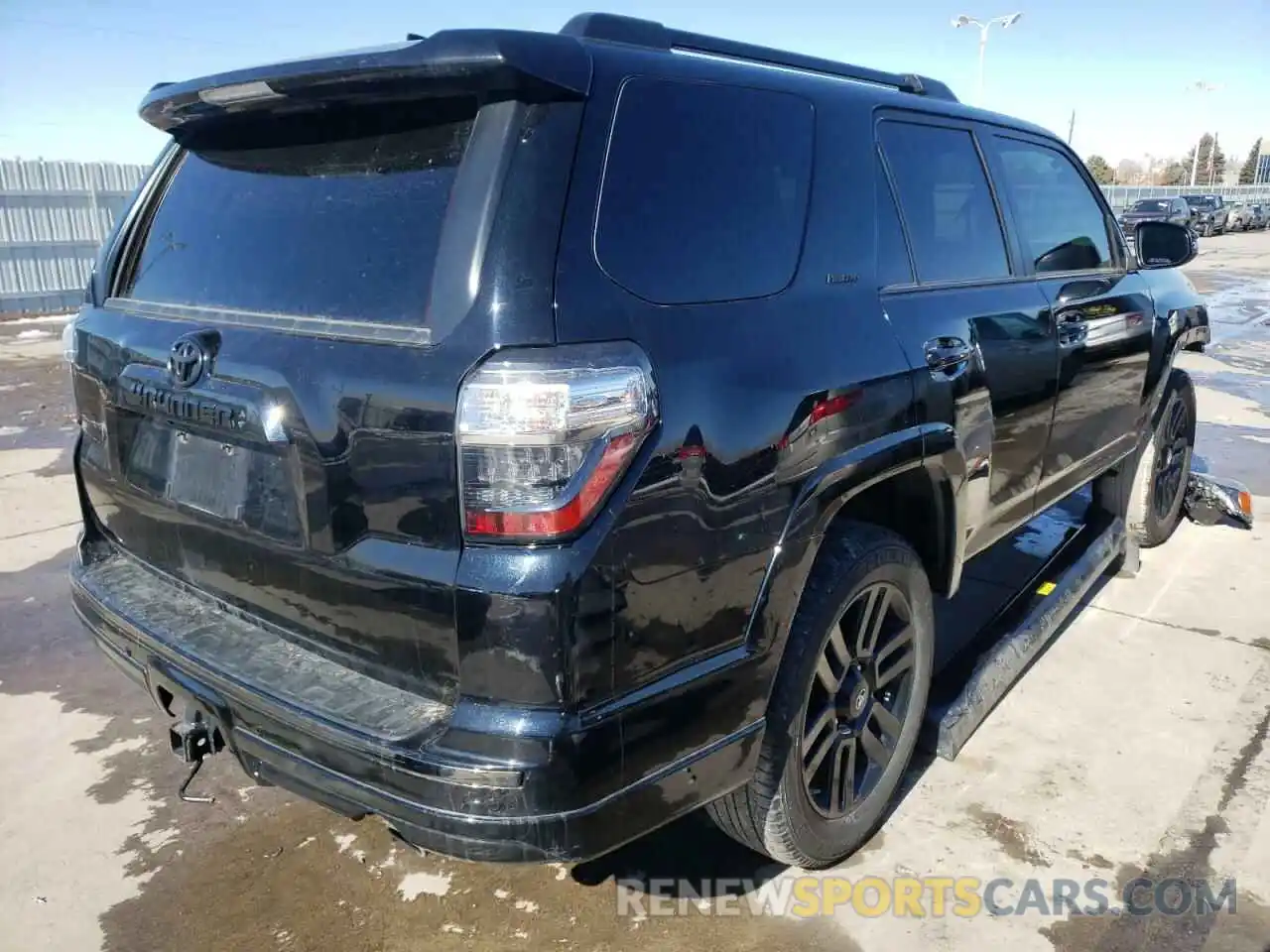 4 Фотография поврежденного автомобиля JTEBU5JR0K5679261 TOYOTA 4RUNNER 2019