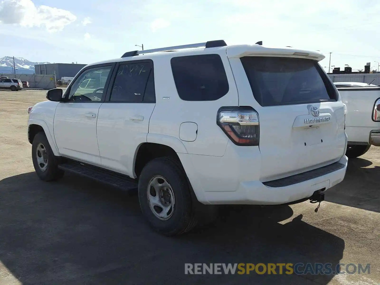 3 Photograph of a damaged car JTEBU5JR0K5684296 TOYOTA 4RUNNER 2019