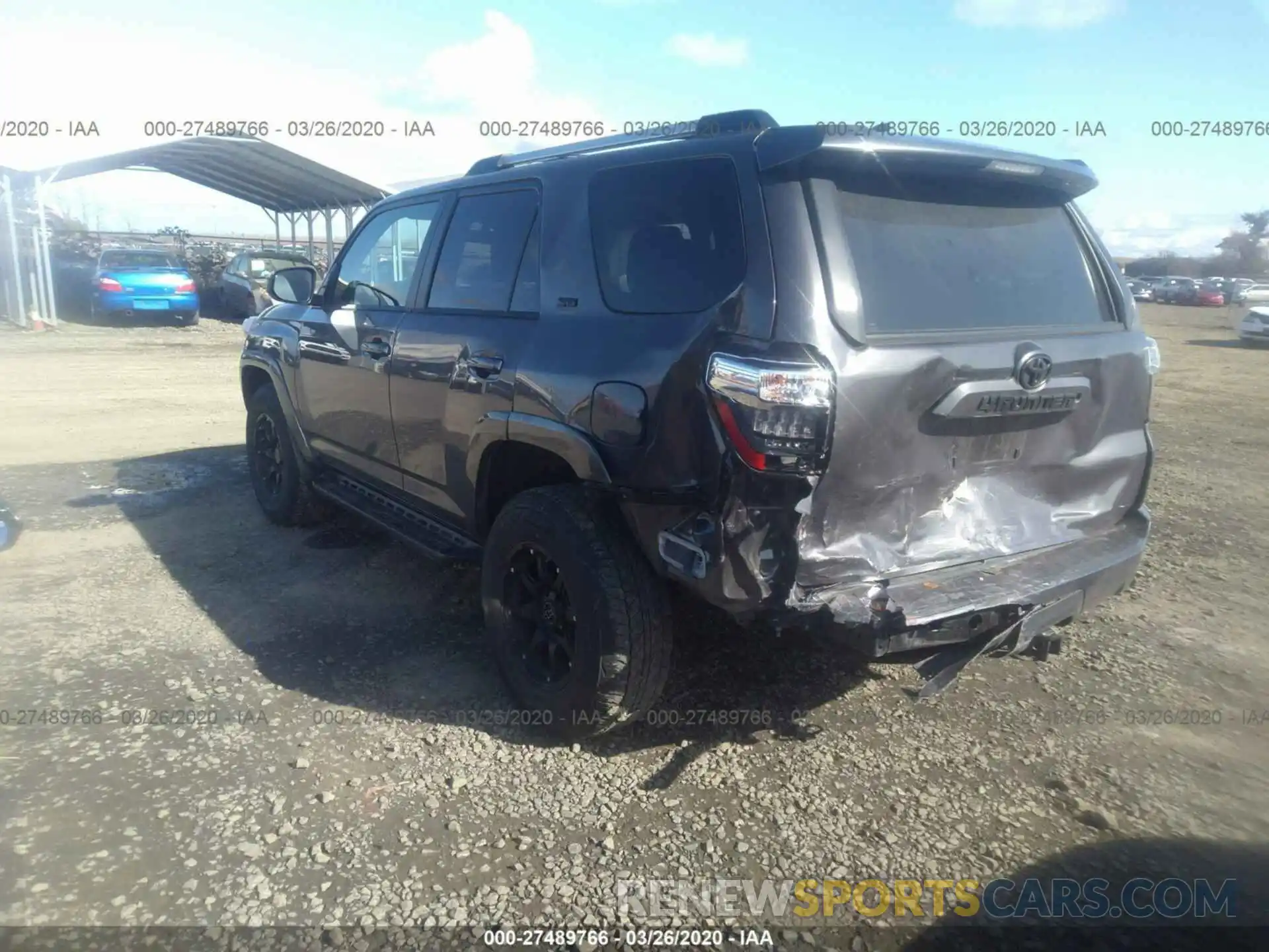 3 Фотография поврежденного автомобиля JTEBU5JR0K5685402 TOYOTA 4RUNNER 2019