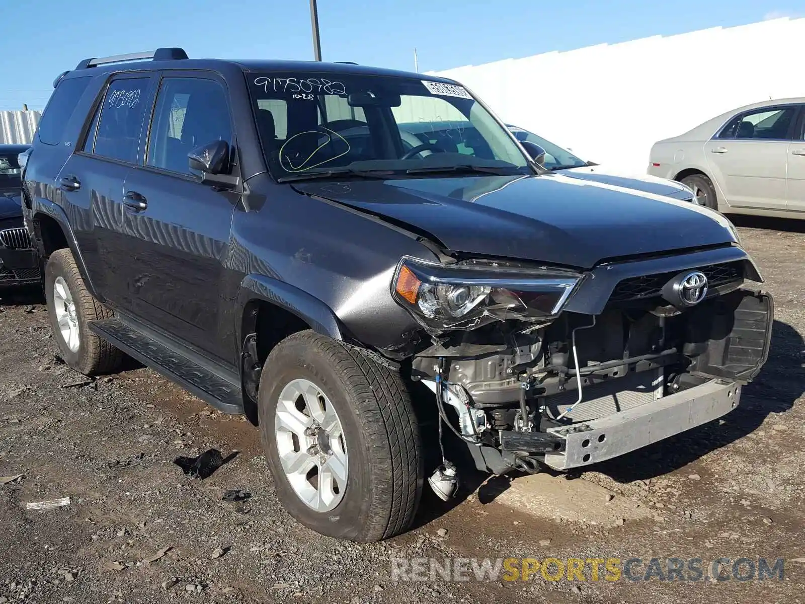 1 Photograph of a damaged car JTEBU5JR0K5685528 TOYOTA 4RUNNER 2019