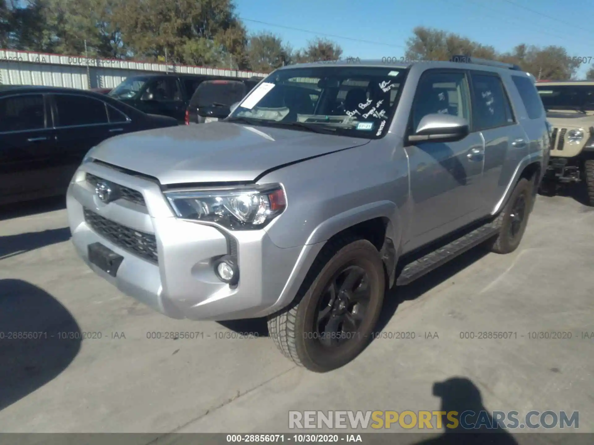 2 Photograph of a damaged car JTEBU5JR0K5685870 TOYOTA 4RUNNER 2019