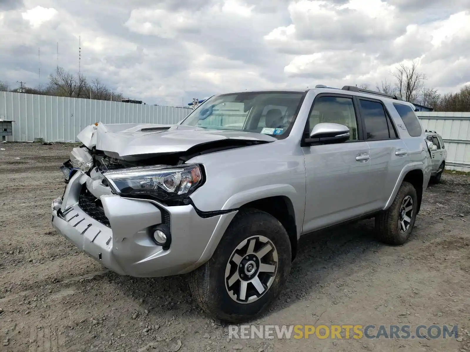 2 Photograph of a damaged car JTEBU5JR0K5688896 TOYOTA 4RUNNER 2019