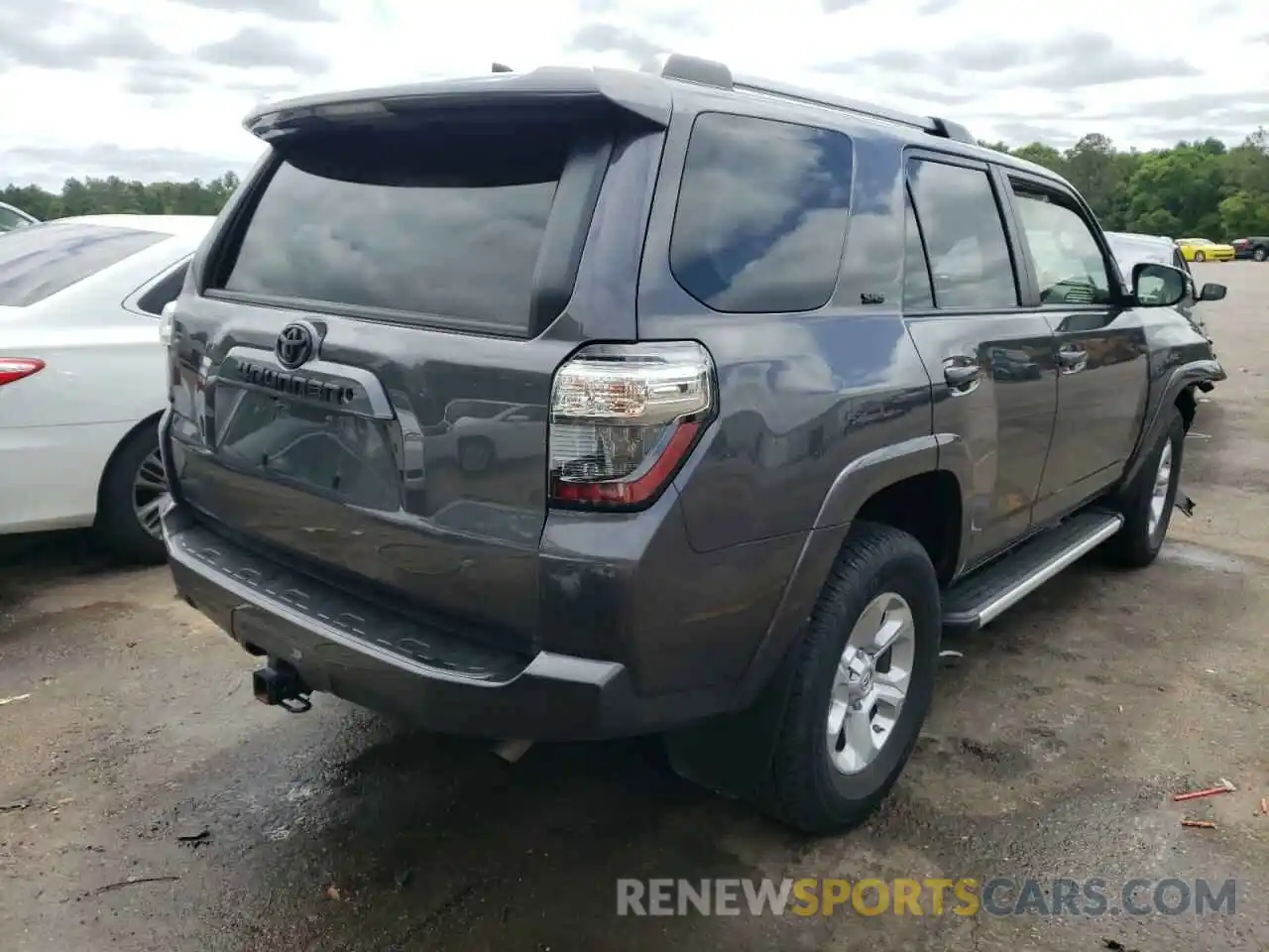 4 Фотография поврежденного автомобиля JTEBU5JR0K5690017 TOYOTA 4RUNNER 2019