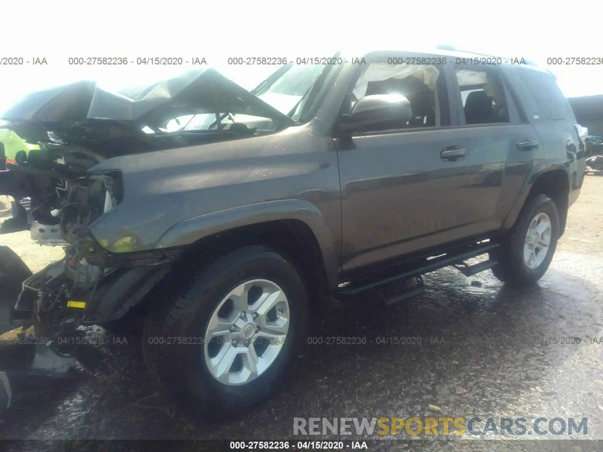 2 Photograph of a damaged car JTEBU5JR0K5692494 TOYOTA 4RUNNER 2019