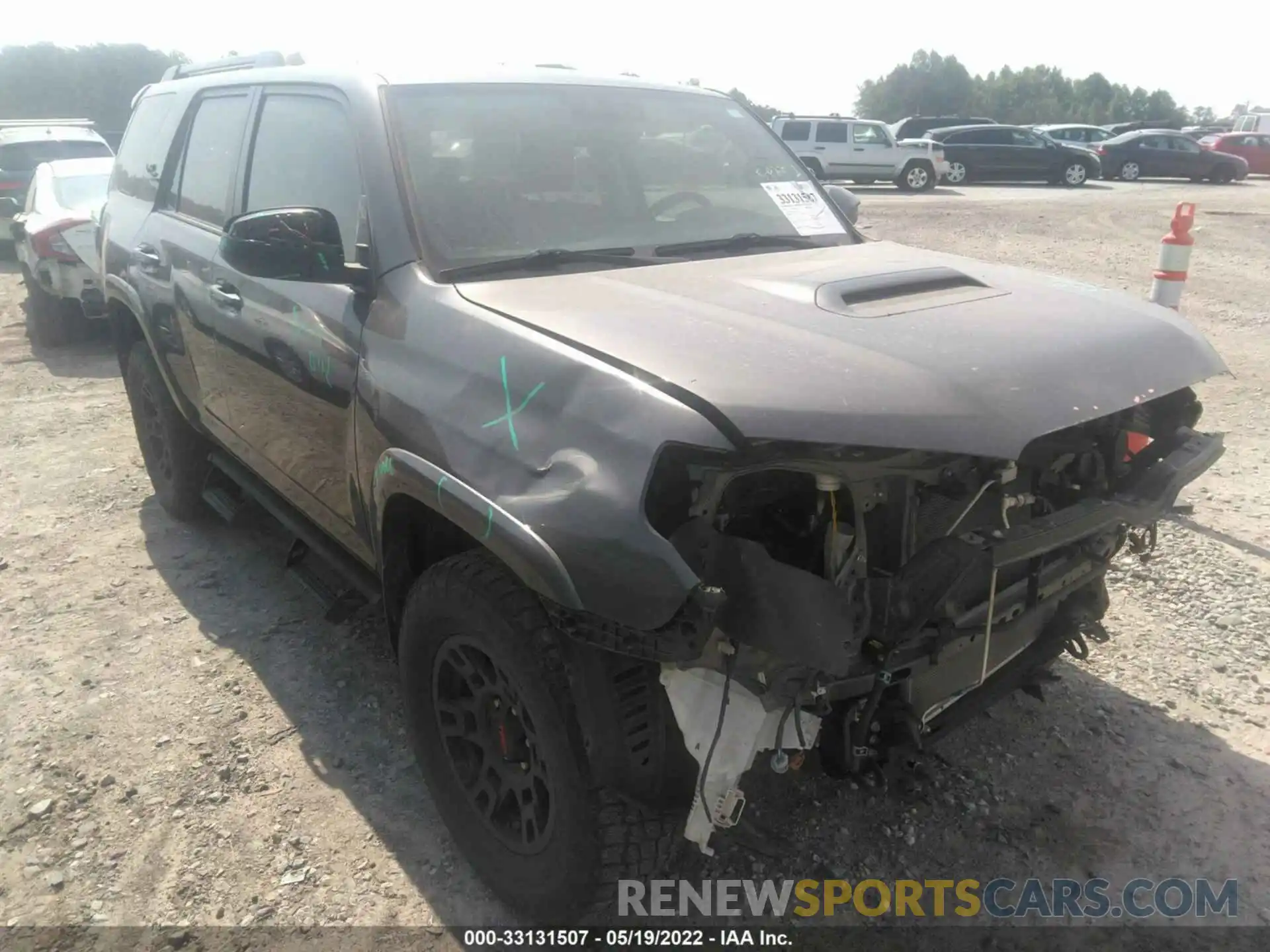 1 Photograph of a damaged car JTEBU5JR0K5696755 TOYOTA 4RUNNER 2019