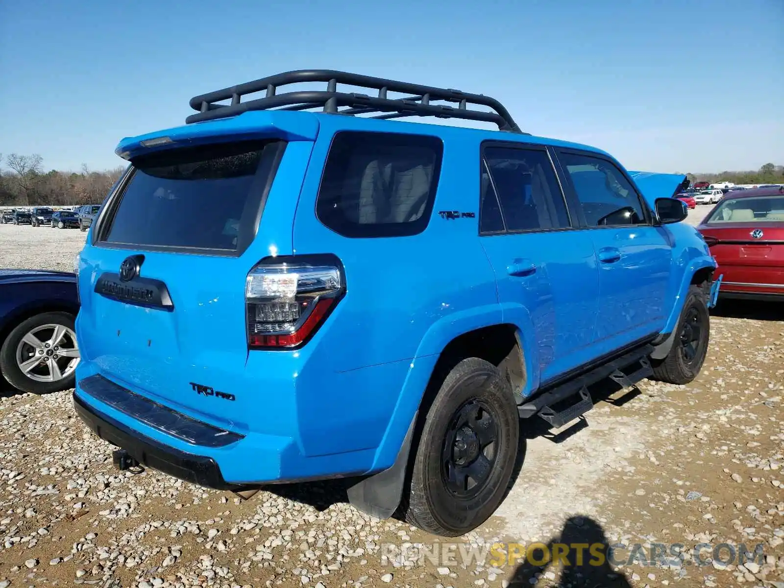 4 Фотография поврежденного автомобиля JTEBU5JR0K5696772 TOYOTA 4RUNNER 2019