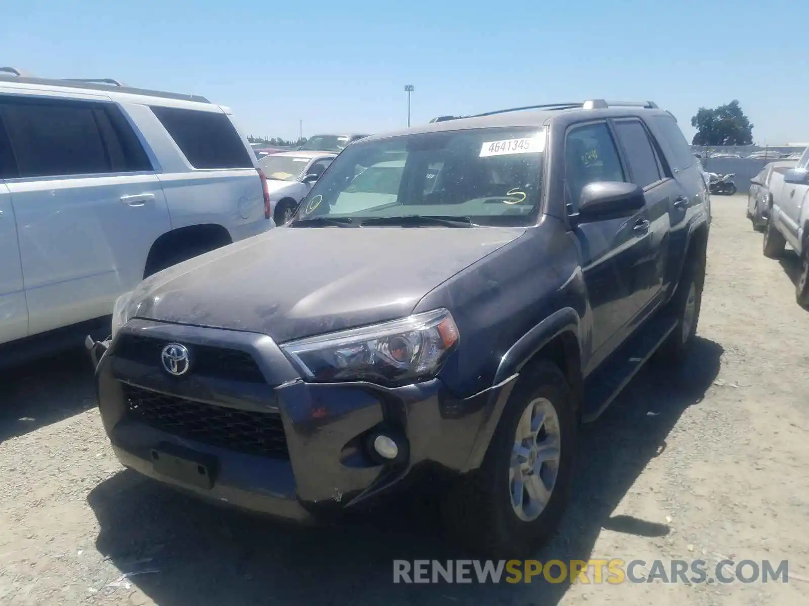 2 Photograph of a damaged car JTEBU5JR0K5697145 TOYOTA 4RUNNER 2019