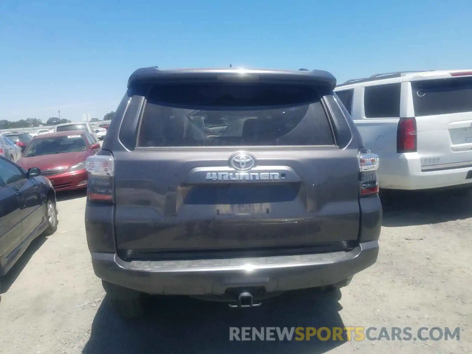 9 Photograph of a damaged car JTEBU5JR0K5697145 TOYOTA 4RUNNER 2019