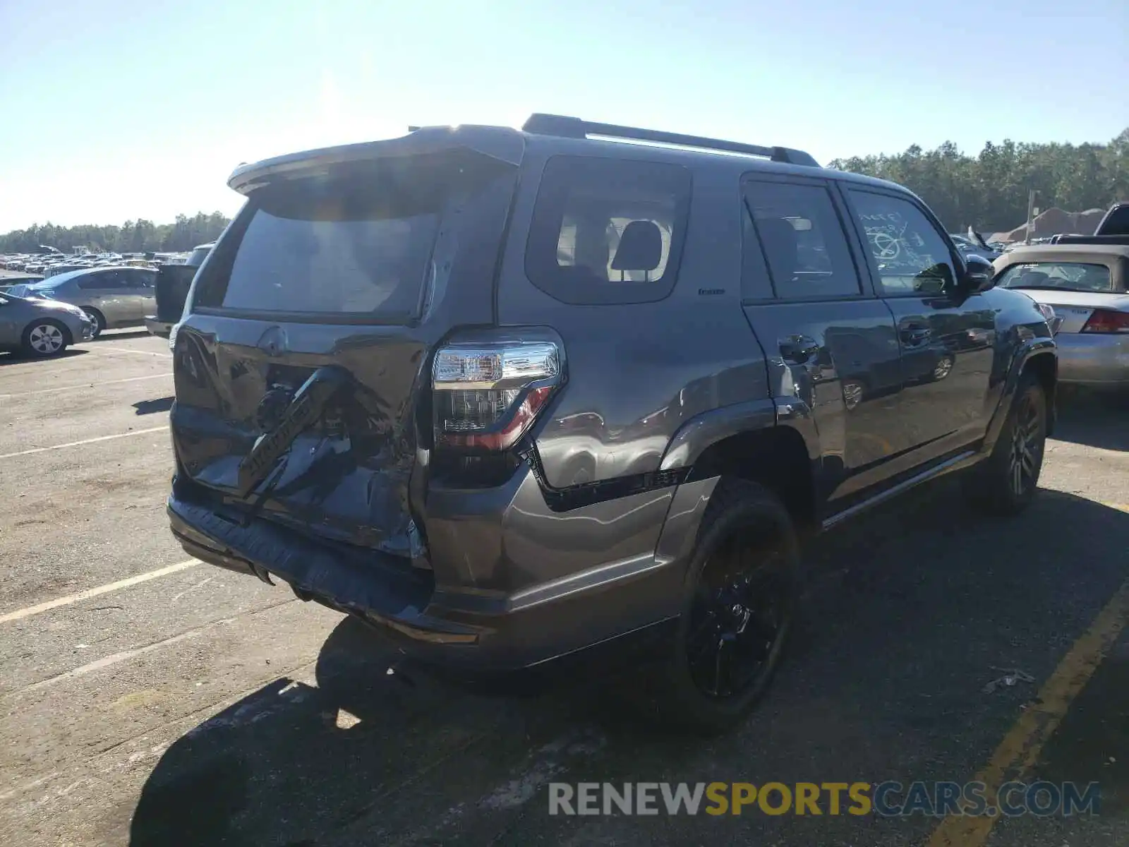 4 Photograph of a damaged car JTEBU5JR0K5698540 TOYOTA 4RUNNER 2019