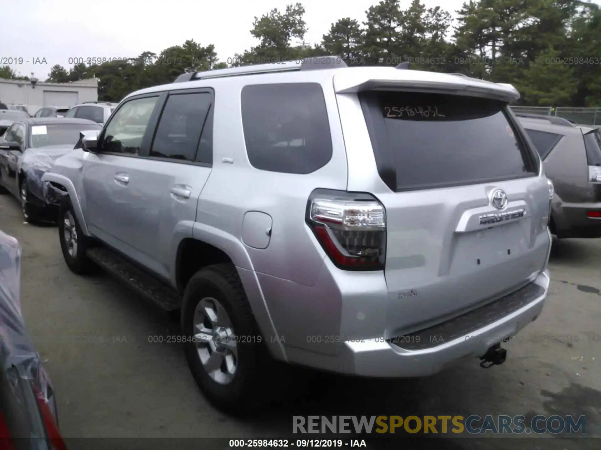 3 Photograph of a damaged car JTEBU5JR0K5702165 TOYOTA 4RUNNER 2019