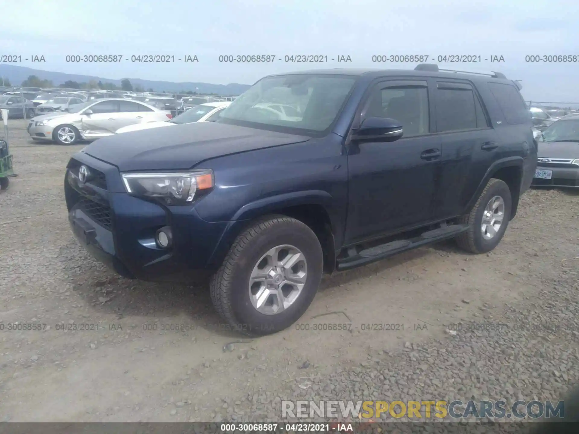 2 Photograph of a damaged car JTEBU5JR0K5706362 TOYOTA 4RUNNER 2019