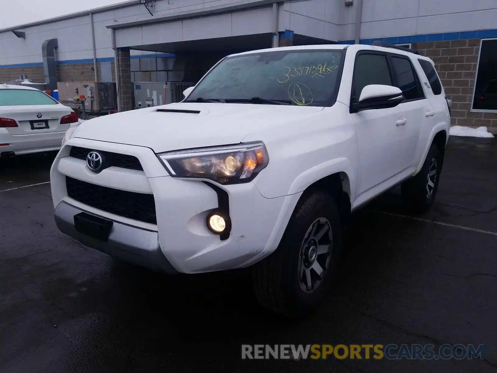 2 Photograph of a damaged car JTEBU5JR0K5706698 TOYOTA 4RUNNER 2019