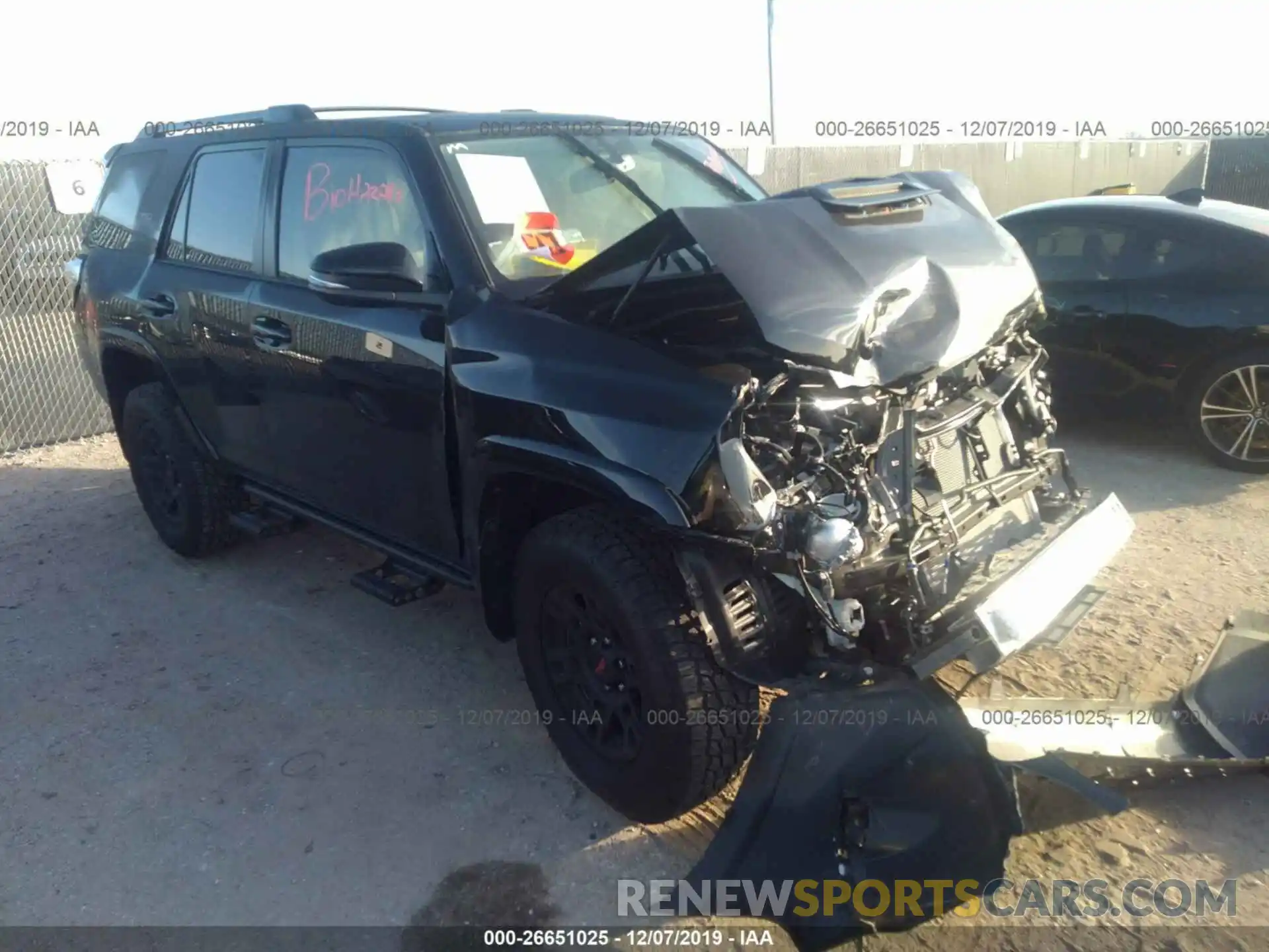 1 Photograph of a damaged car JTEBU5JR0K5706779 TOYOTA 4RUNNER 2019