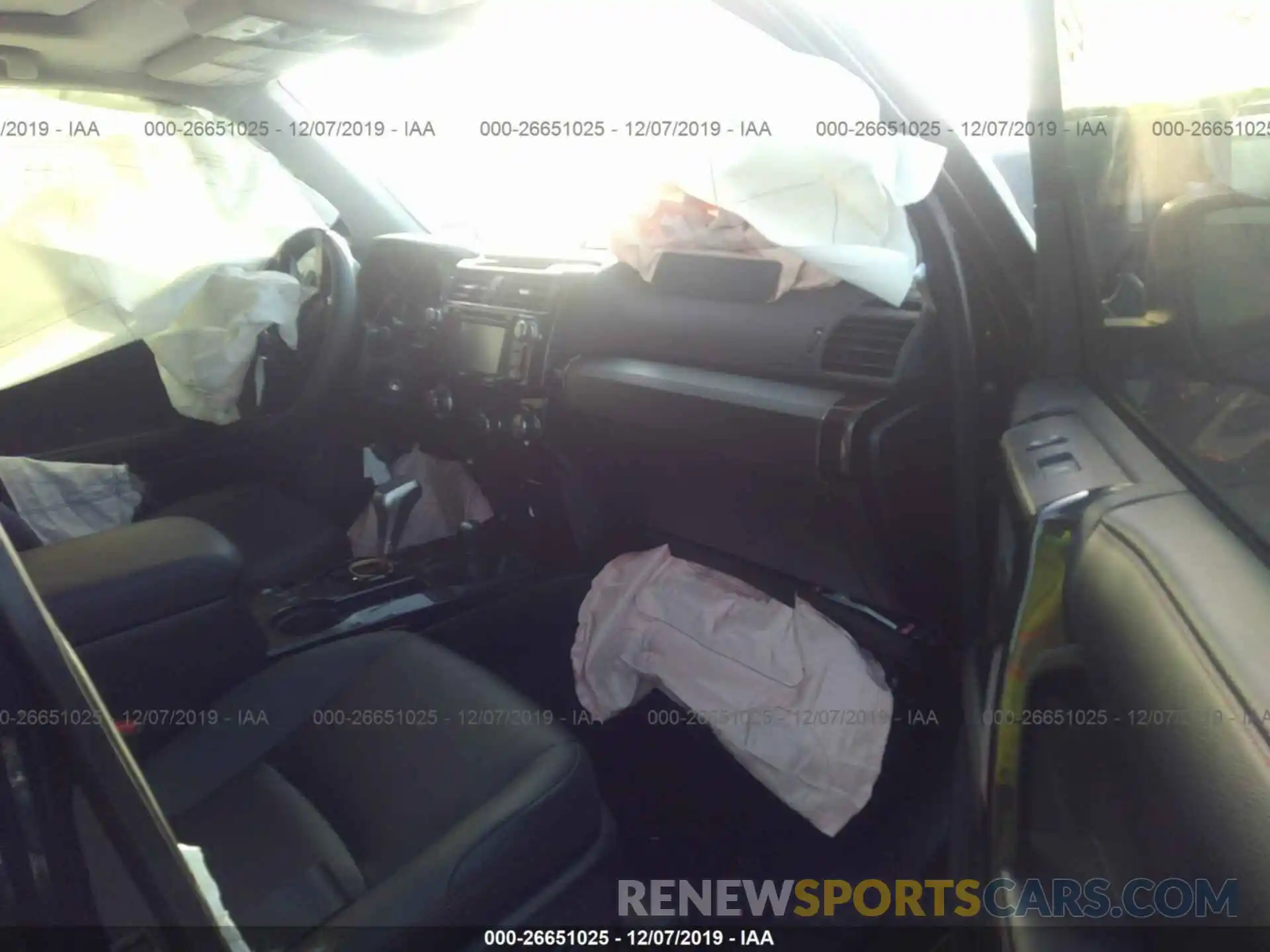 5 Photograph of a damaged car JTEBU5JR0K5706779 TOYOTA 4RUNNER 2019