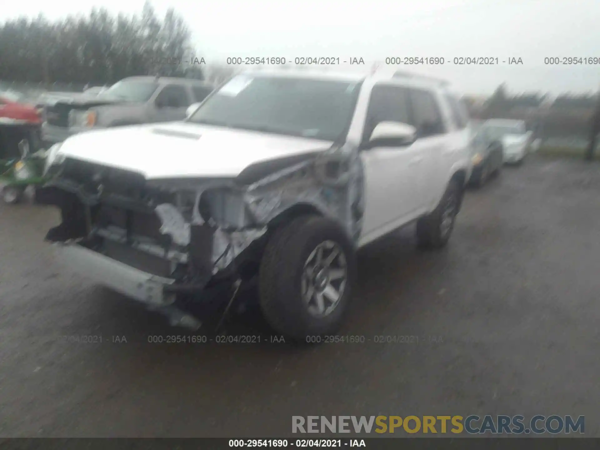 2 Photograph of a damaged car JTEBU5JR0K5708242 TOYOTA 4RUNNER 2019