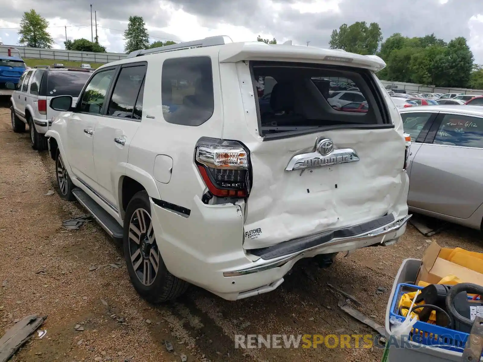 3 Photograph of a damaged car JTEBU5JR0K5712002 TOYOTA 4RUNNER 2019