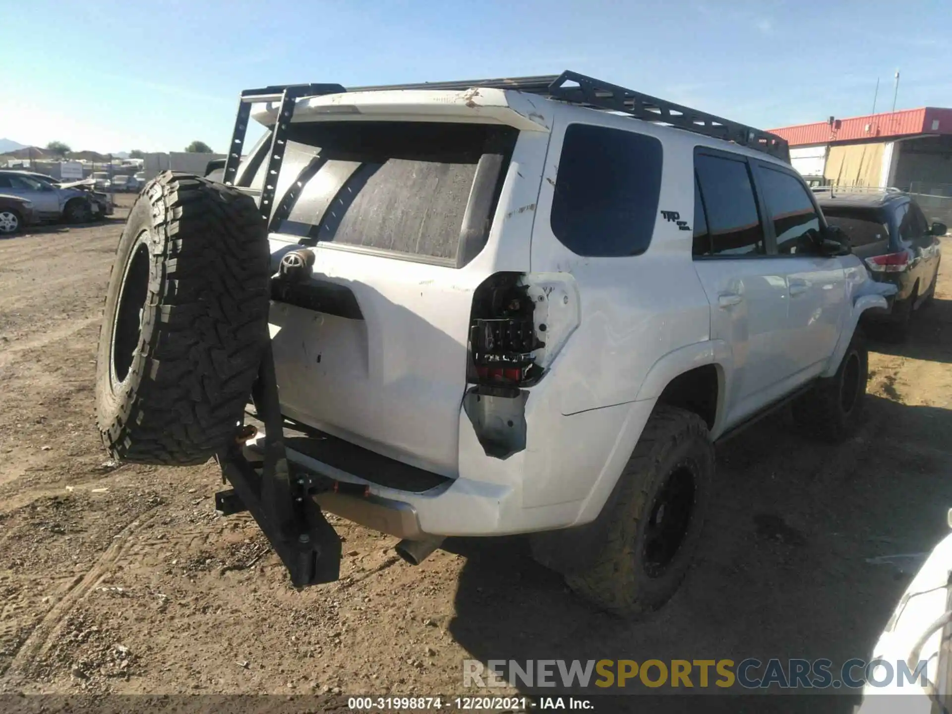 4 Photograph of a damaged car JTEBU5JR0K5717331 TOYOTA 4RUNNER 2019