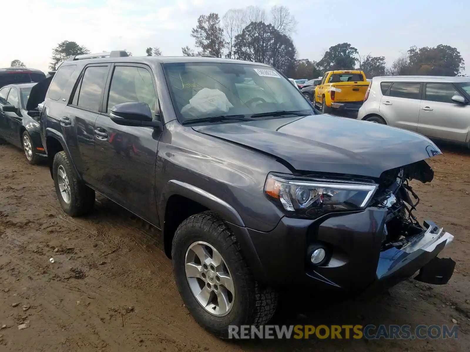 1 Photograph of a damaged car JTEBU5JR0K5723873 TOYOTA 4RUNNER 2019