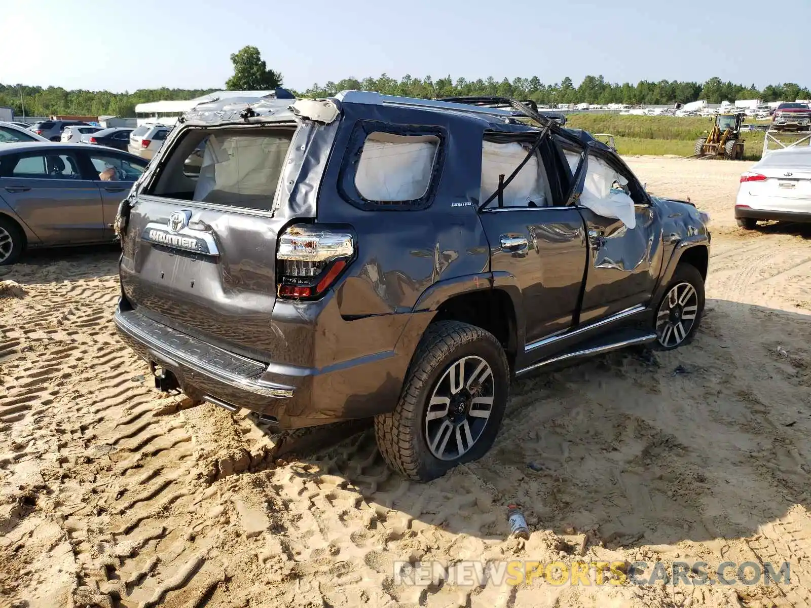 4 Фотография поврежденного автомобиля JTEBU5JR0K5725770 TOYOTA 4RUNNER 2019