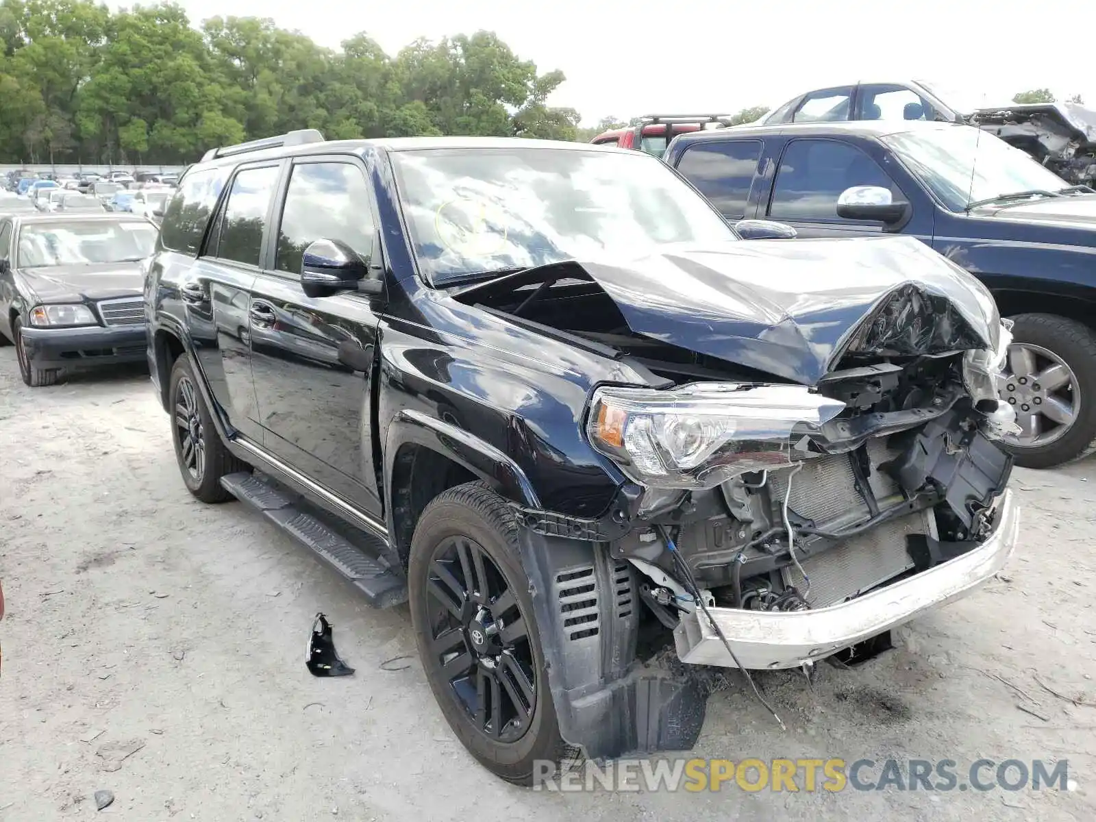 1 Photograph of a damaged car JTEBU5JR0K5727308 TOYOTA 4RUNNER 2019