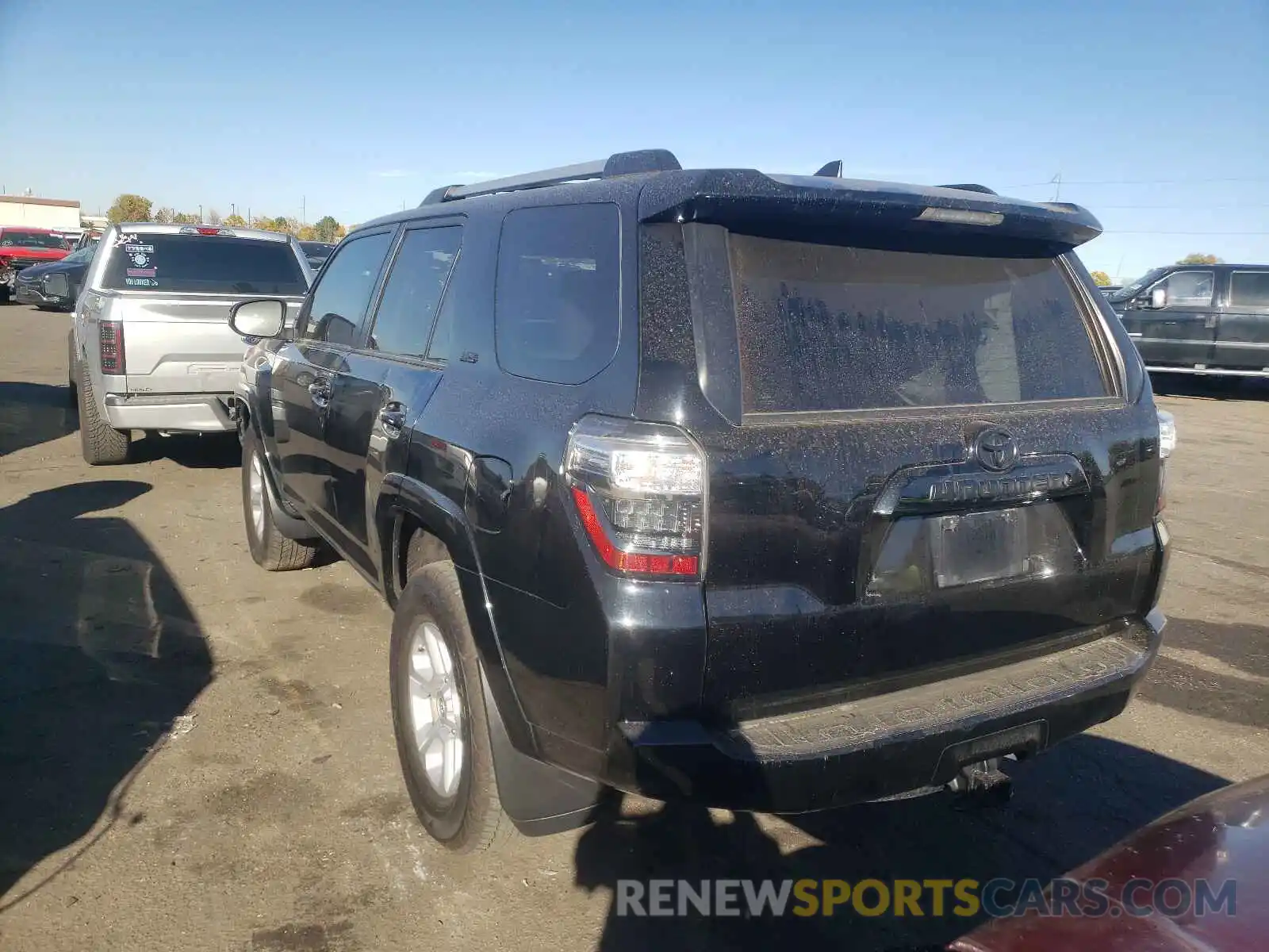 3 Photograph of a damaged car JTEBU5JR0K5727809 TOYOTA 4RUNNER 2019