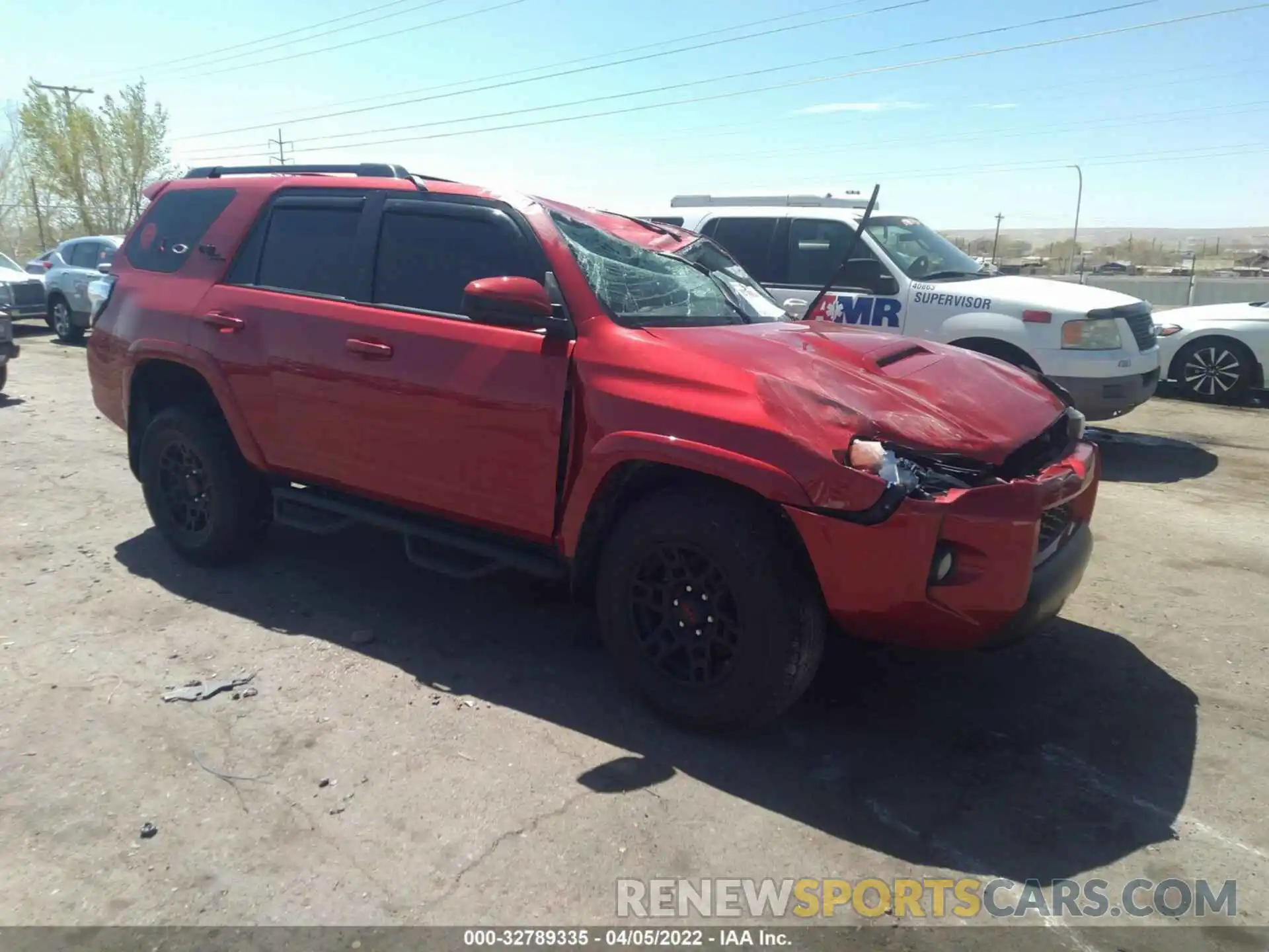 1 Фотография поврежденного автомобиля JTEBU5JR0K5728040 TOYOTA 4RUNNER 2019