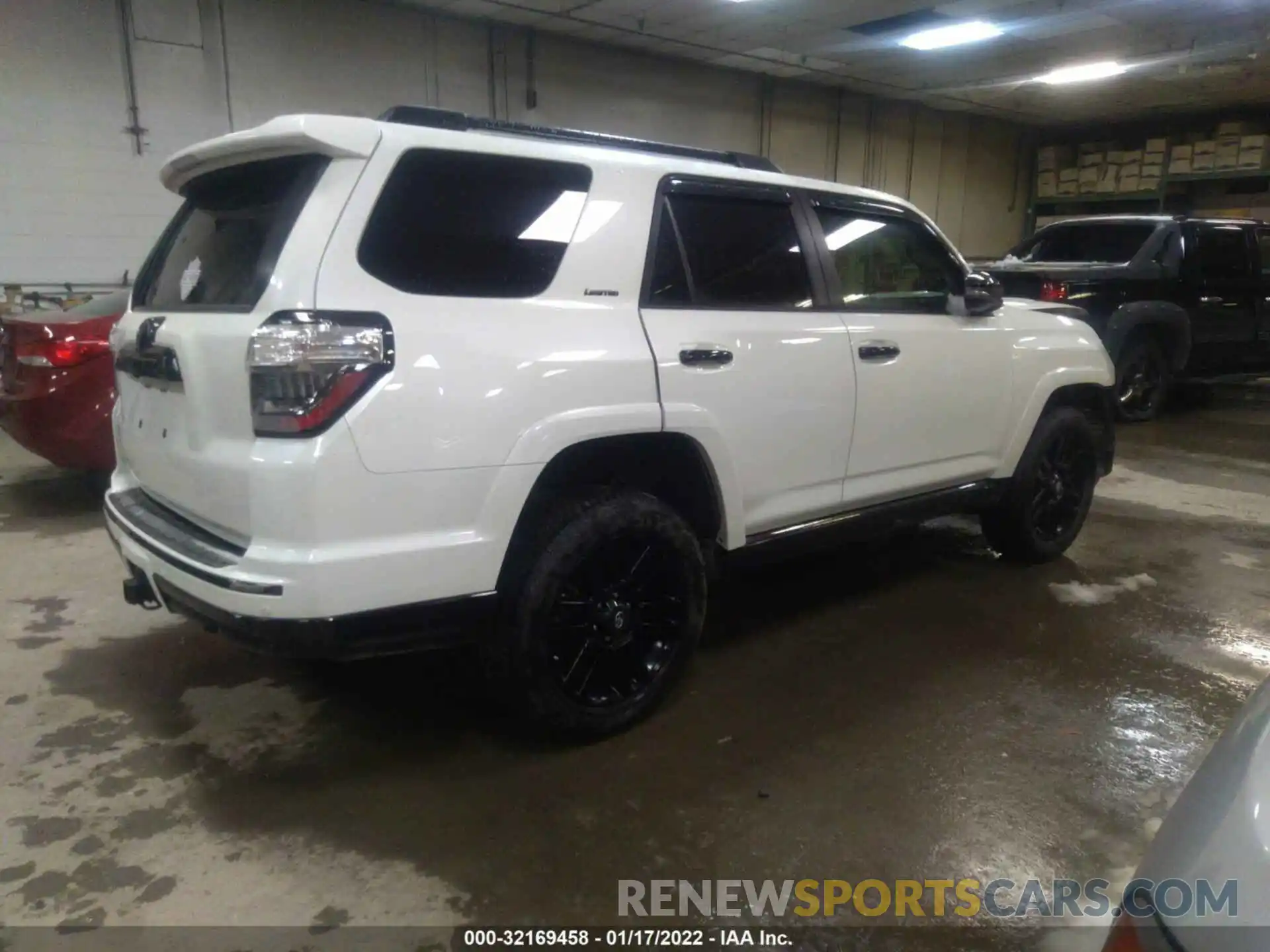 4 Фотография поврежденного автомобиля JTEBU5JR0K5729544 TOYOTA 4RUNNER 2019