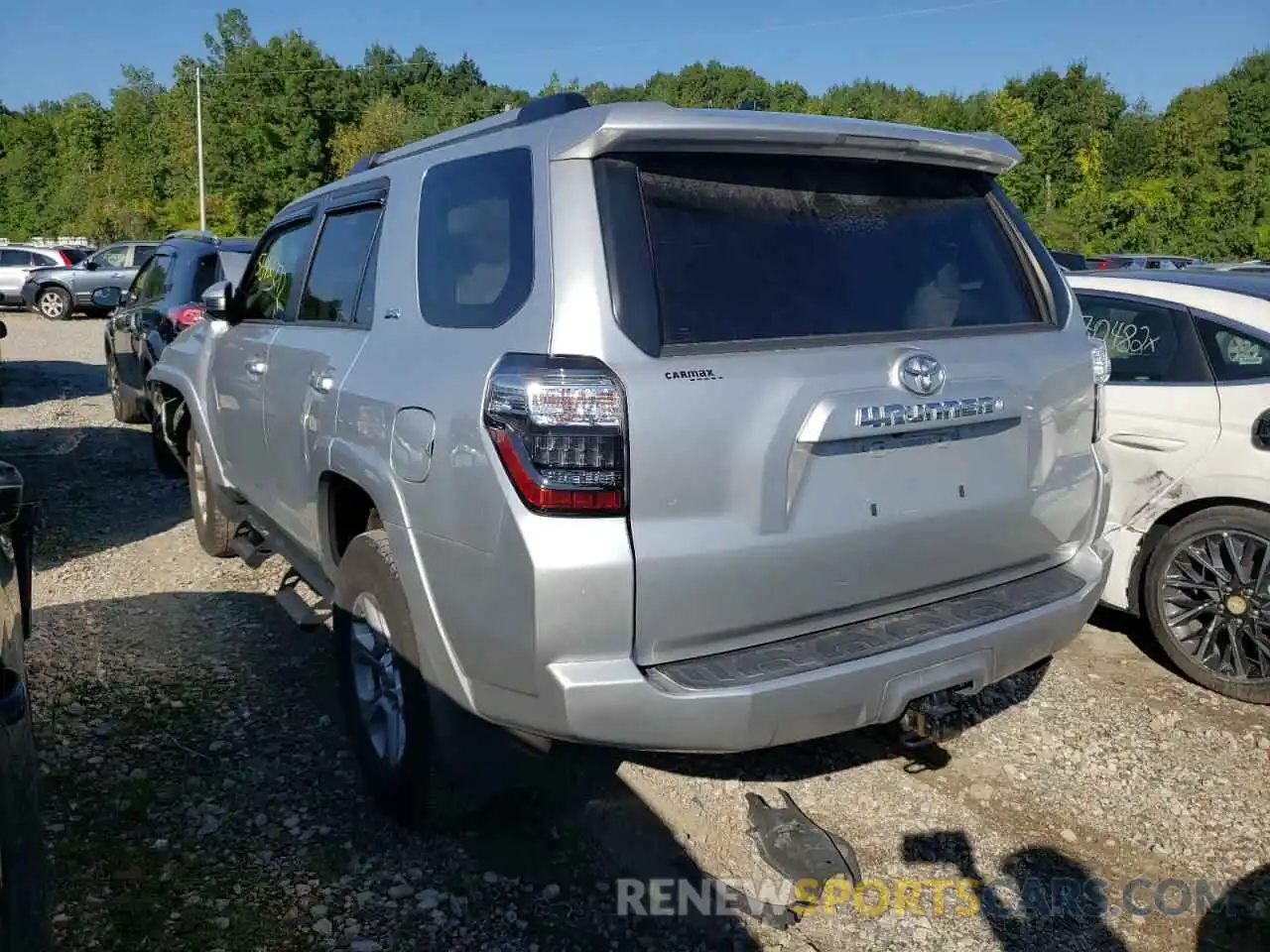 3 Photograph of a damaged car JTEBU5JR0K5730290 TOYOTA 4RUNNER 2019