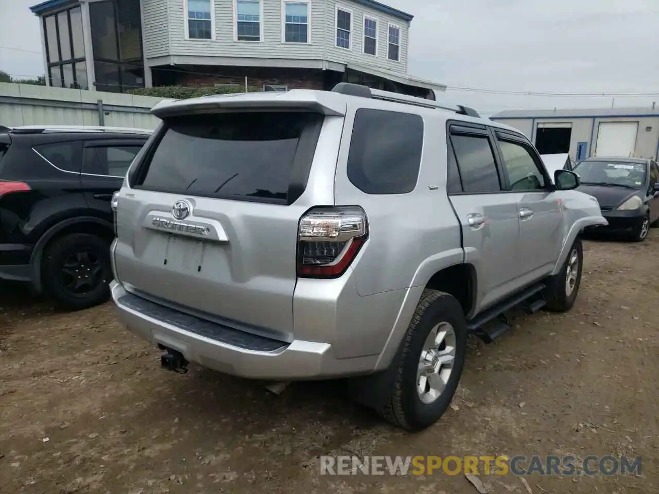 4 Photograph of a damaged car JTEBU5JR0K5730290 TOYOTA 4RUNNER 2019