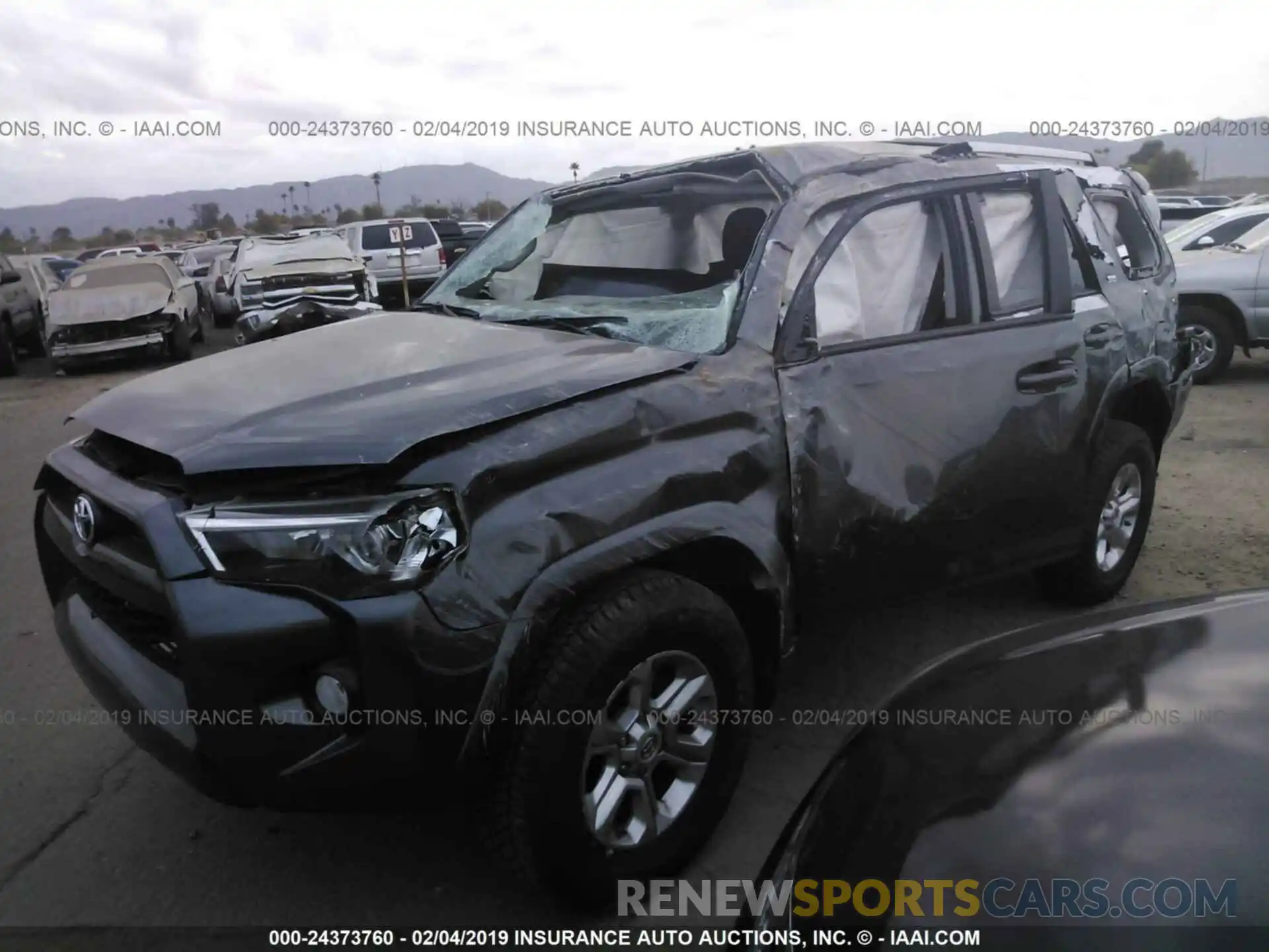 2 Photograph of a damaged car JTEBU5JR1K5613737 TOYOTA 4RUNNER 2019