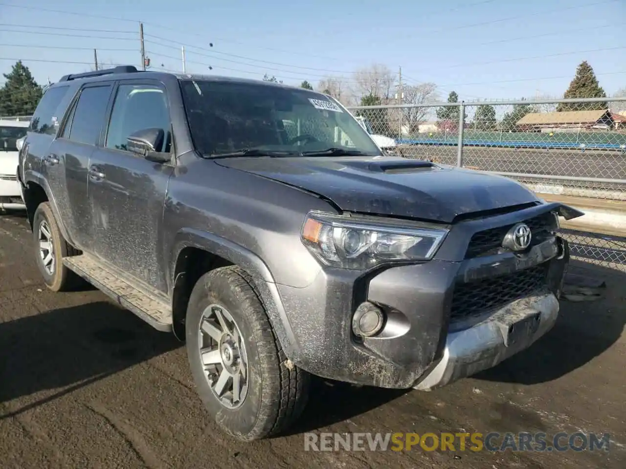 1 Фотография поврежденного автомобиля JTEBU5JR1K5613821 TOYOTA 4RUNNER 2019