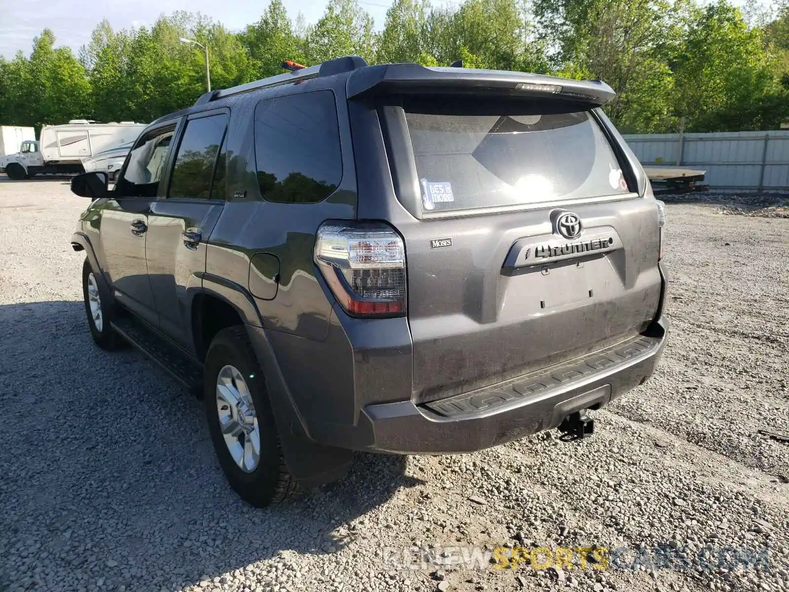 3 Photograph of a damaged car JTEBU5JR1K5614189 TOYOTA 4RUNNER 2019