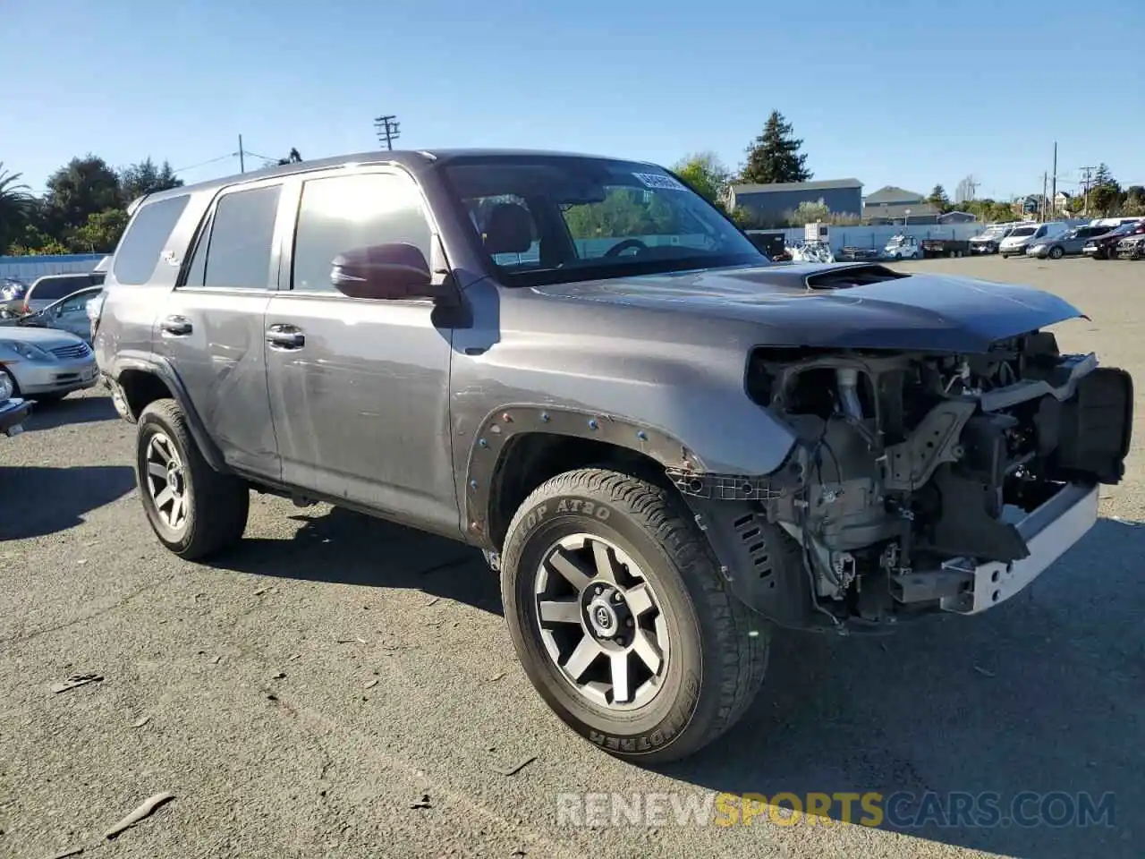 4 Photograph of a damaged car JTEBU5JR1K5615892 TOYOTA 4RUNNER 2019