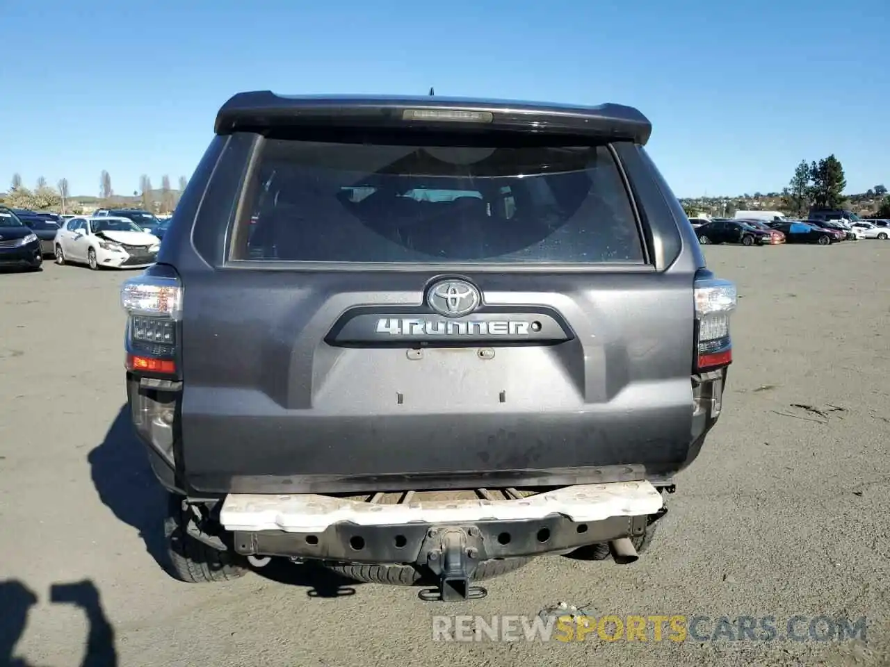 6 Photograph of a damaged car JTEBU5JR1K5615892 TOYOTA 4RUNNER 2019