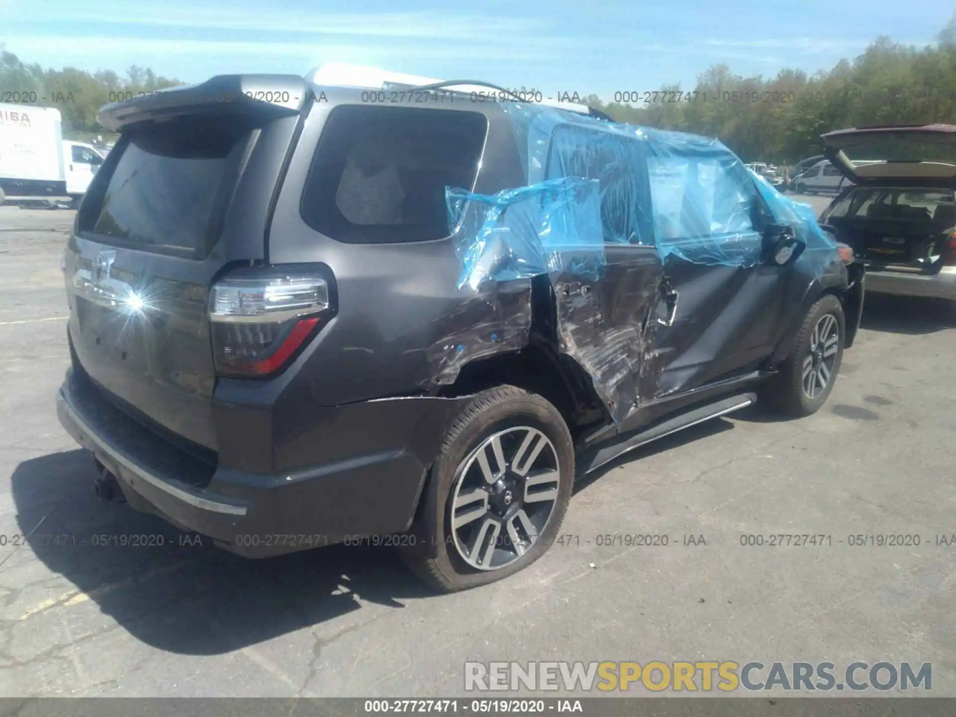 4 Photograph of a damaged car JTEBU5JR1K5622745 TOYOTA 4RUNNER 2019