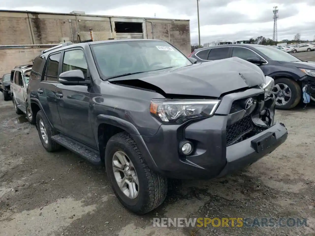 1 Фотография поврежденного автомобиля JTEBU5JR1K5623510 TOYOTA 4RUNNER 2019