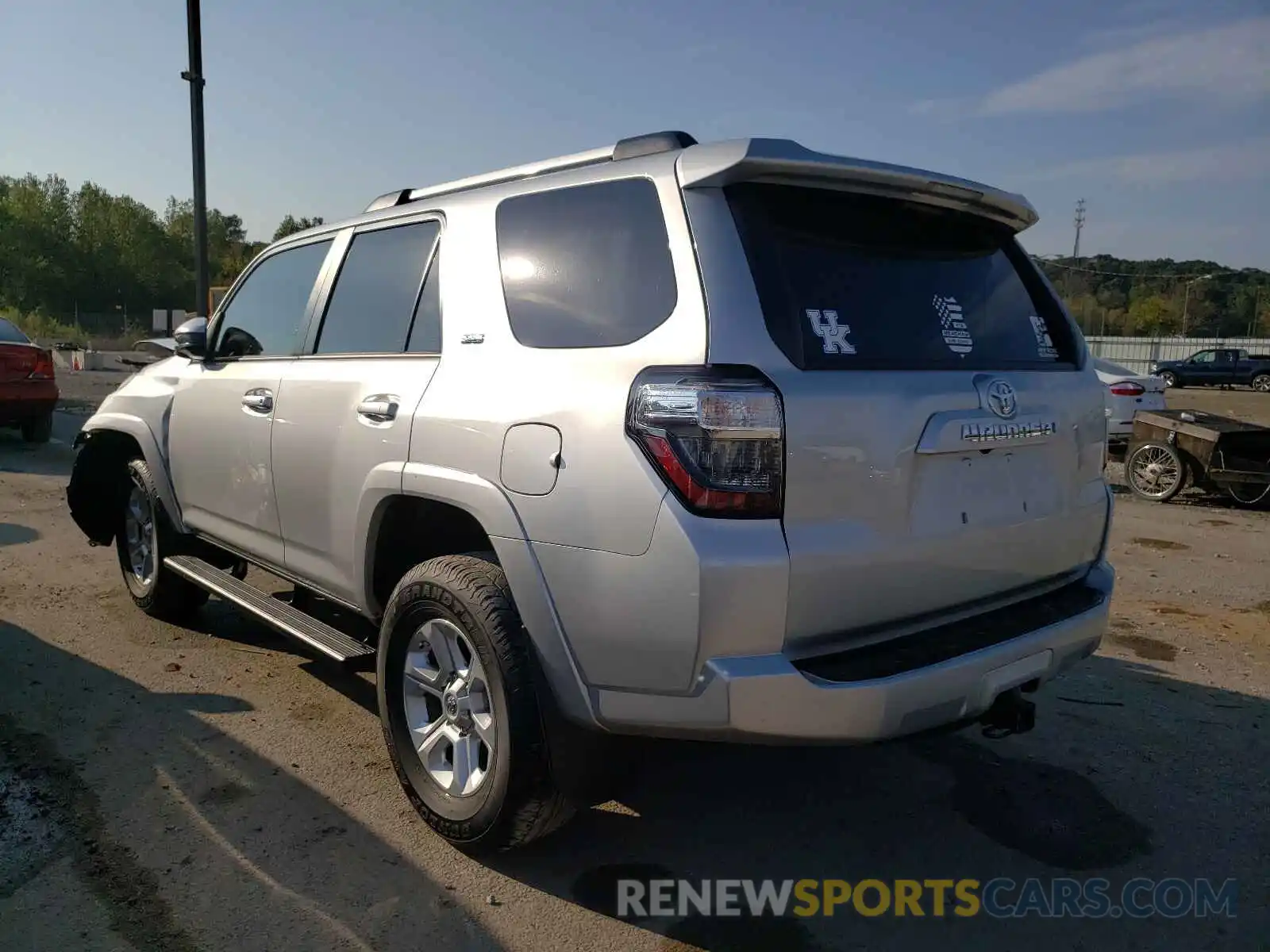 3 Photograph of a damaged car JTEBU5JR1K5625693 TOYOTA 4RUNNER 2019