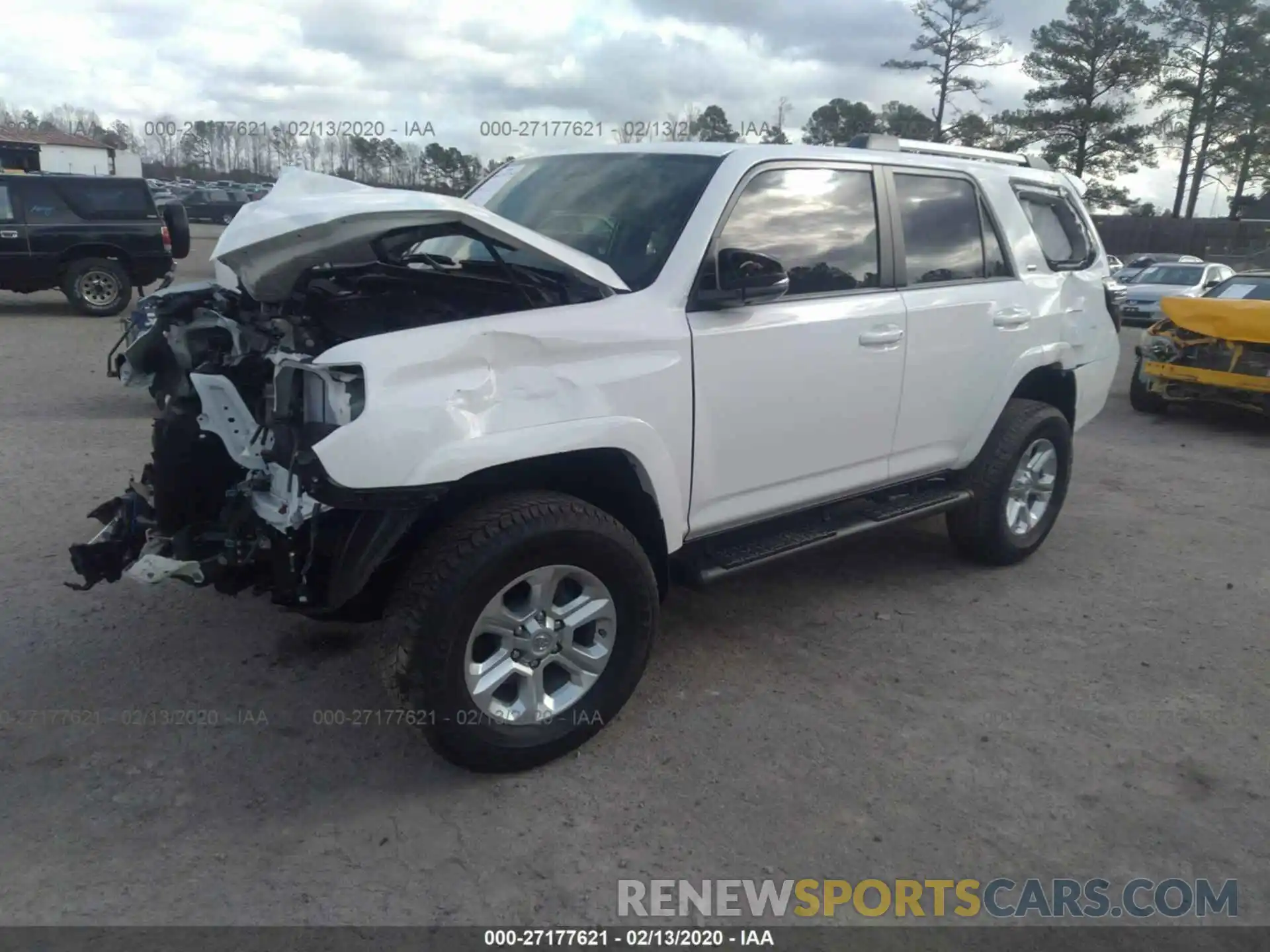 2 Photograph of a damaged car JTEBU5JR1K5627430 TOYOTA 4RUNNER 2019