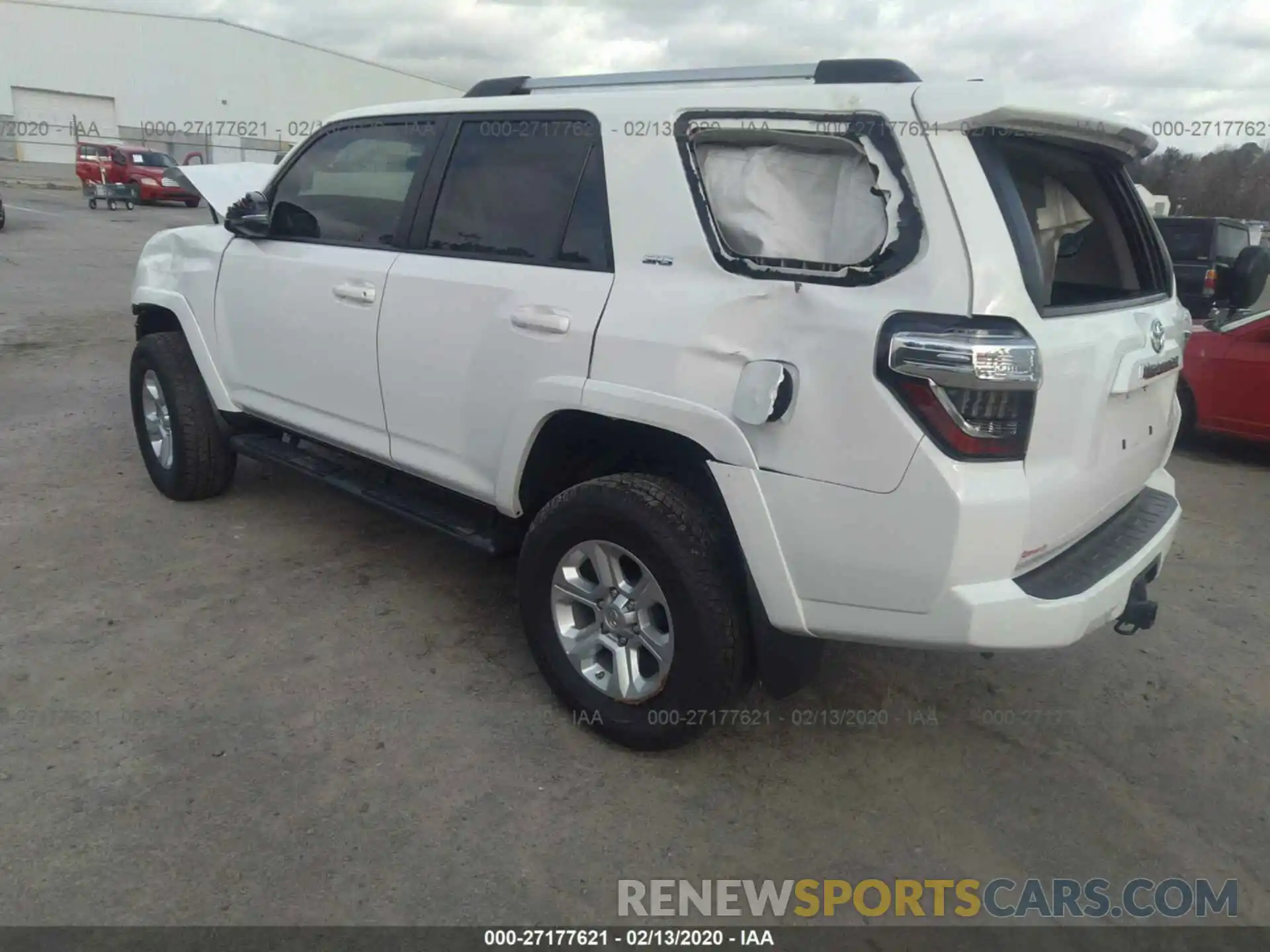 3 Фотография поврежденного автомобиля JTEBU5JR1K5627430 TOYOTA 4RUNNER 2019