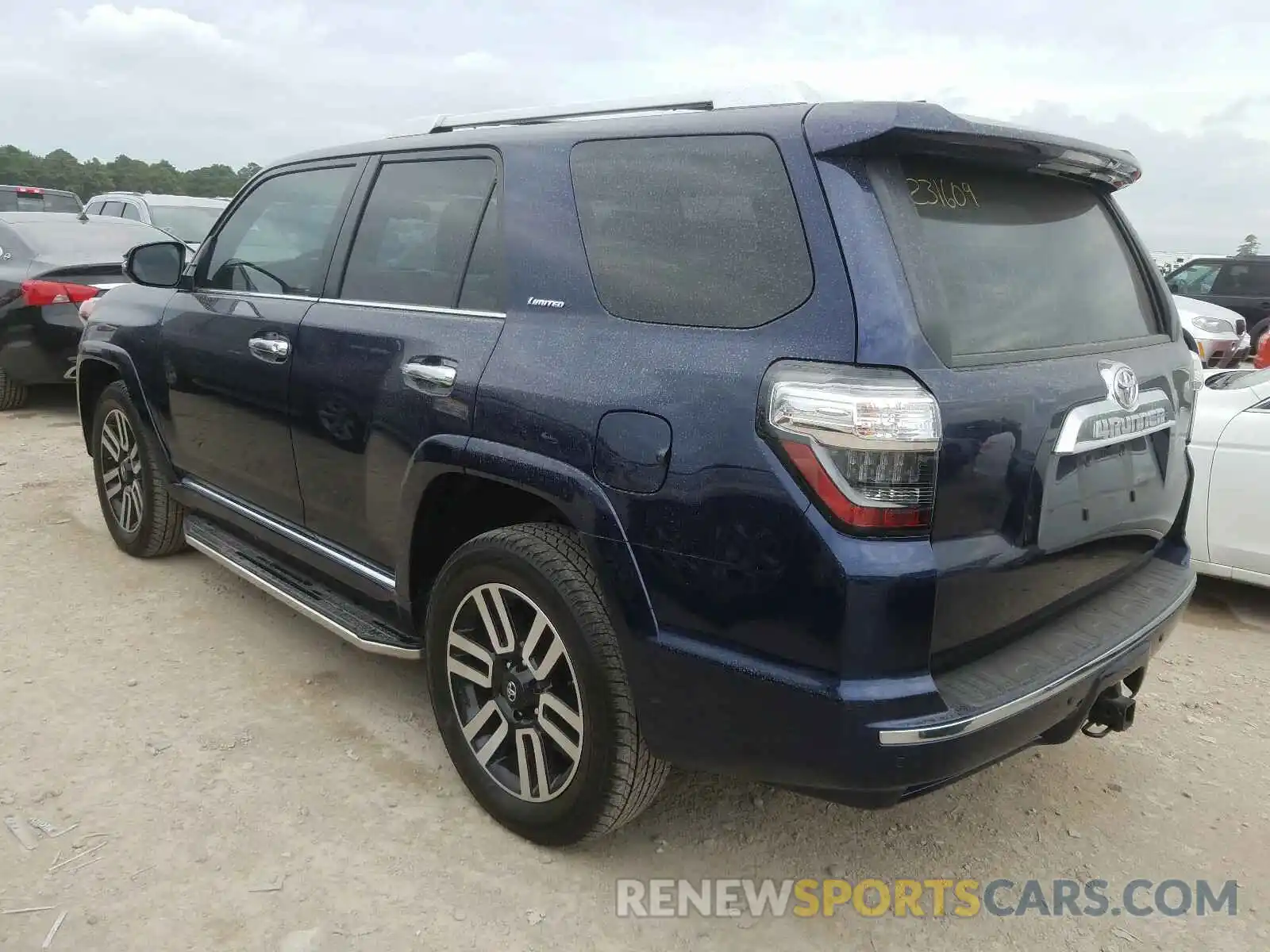 3 Фотография поврежденного автомобиля JTEBU5JR1K5629629 TOYOTA 4RUNNER 2019