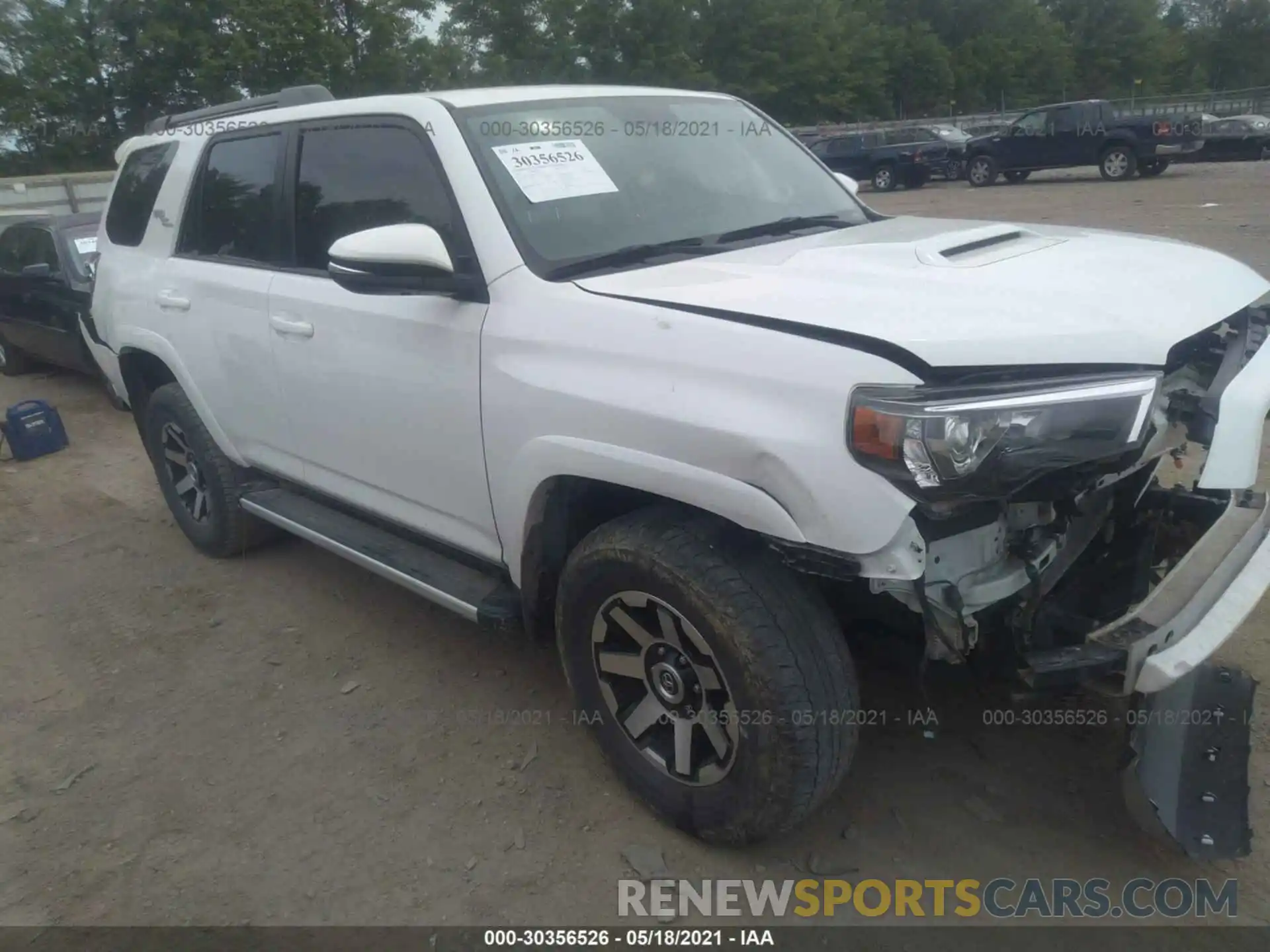 1 Photograph of a damaged car JTEBU5JR1K5632403 TOYOTA 4RUNNER 2019