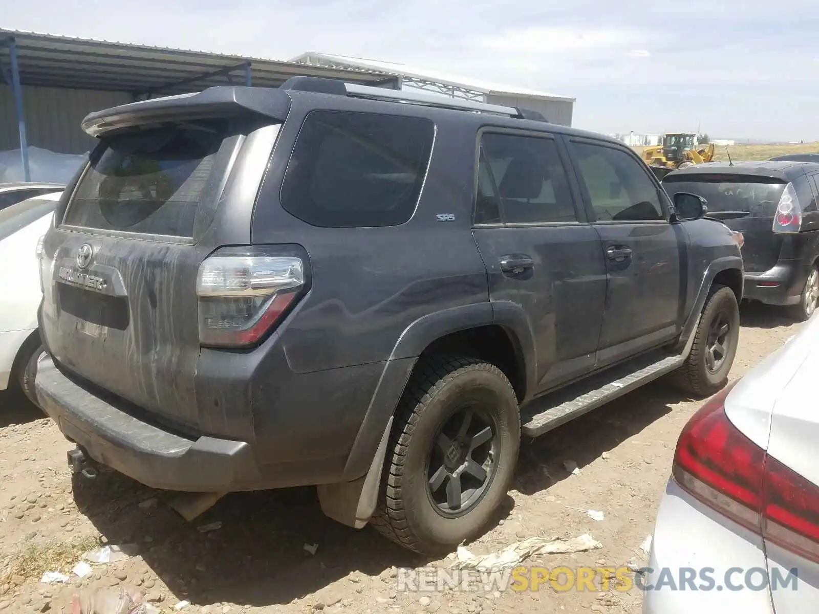 4 Фотография поврежденного автомобиля JTEBU5JR1K5633907 TOYOTA 4RUNNER 2019