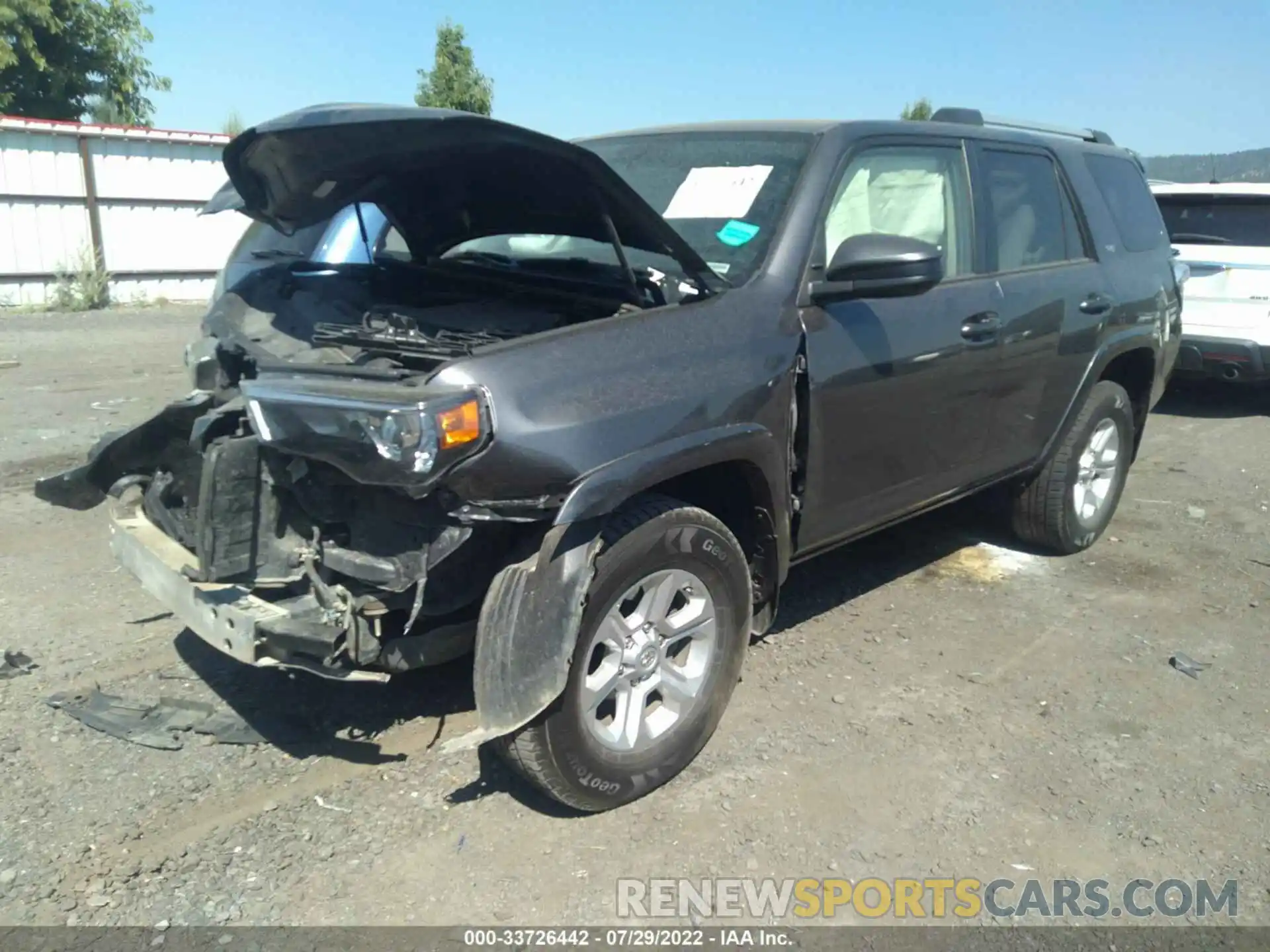 2 Photograph of a damaged car JTEBU5JR1K5636676 TOYOTA 4RUNNER 2019