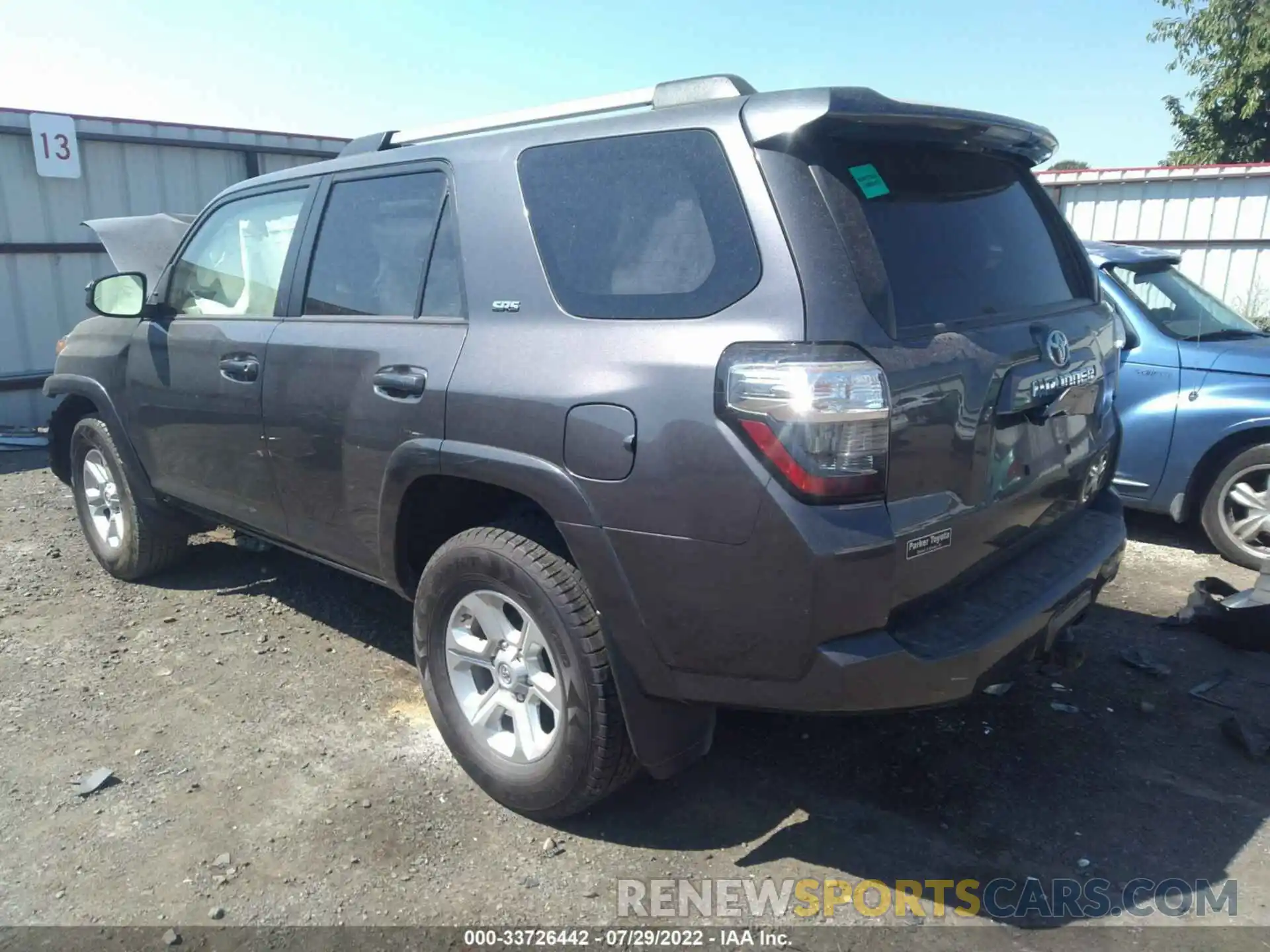 3 Photograph of a damaged car JTEBU5JR1K5636676 TOYOTA 4RUNNER 2019